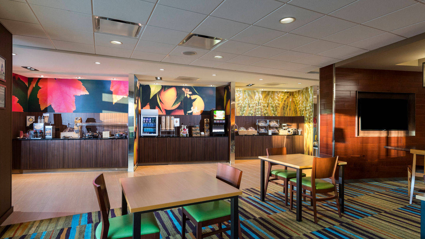 Fairfield Inn & Suites Palm Desert
