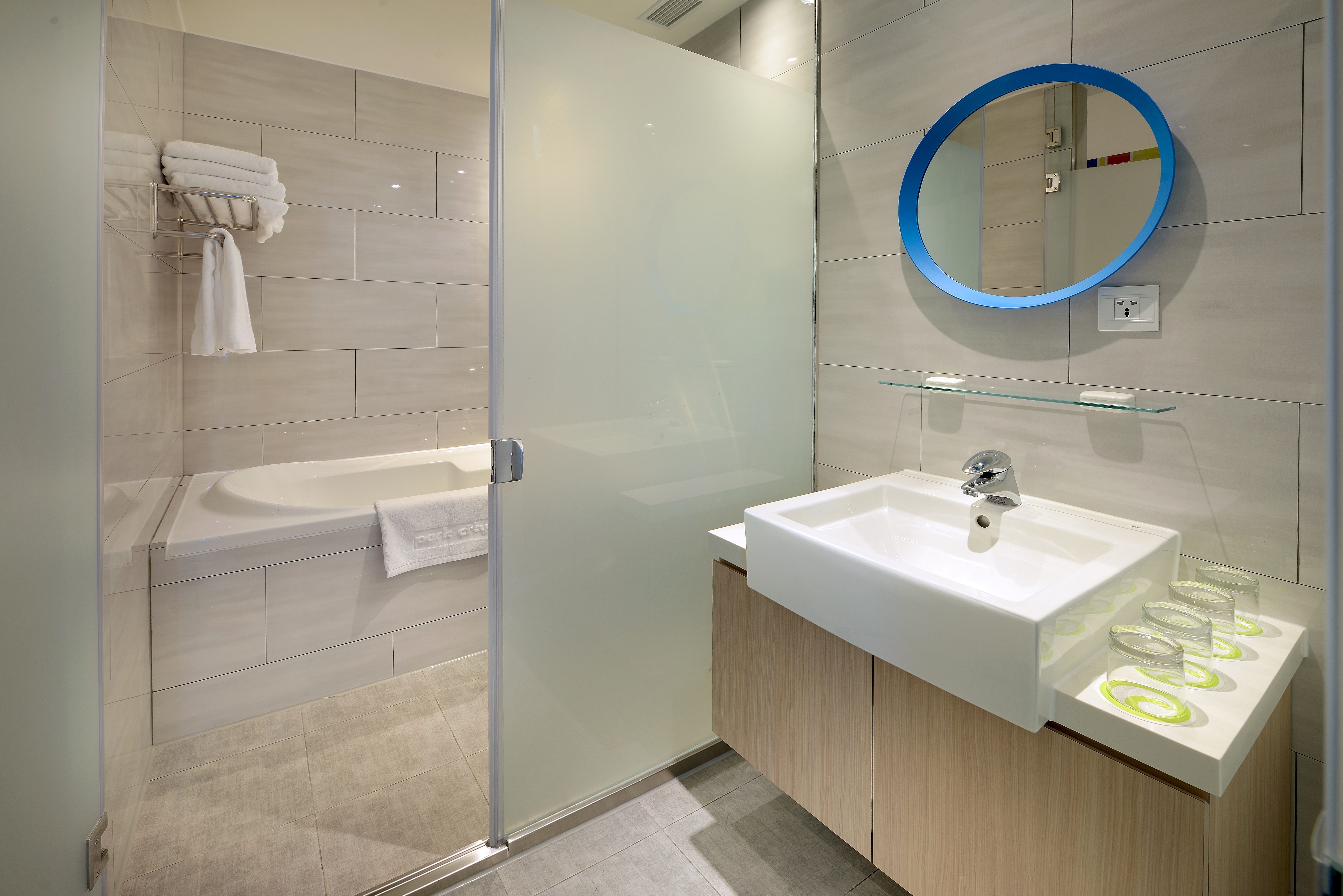 Park City Inn & Hostel Yonghe