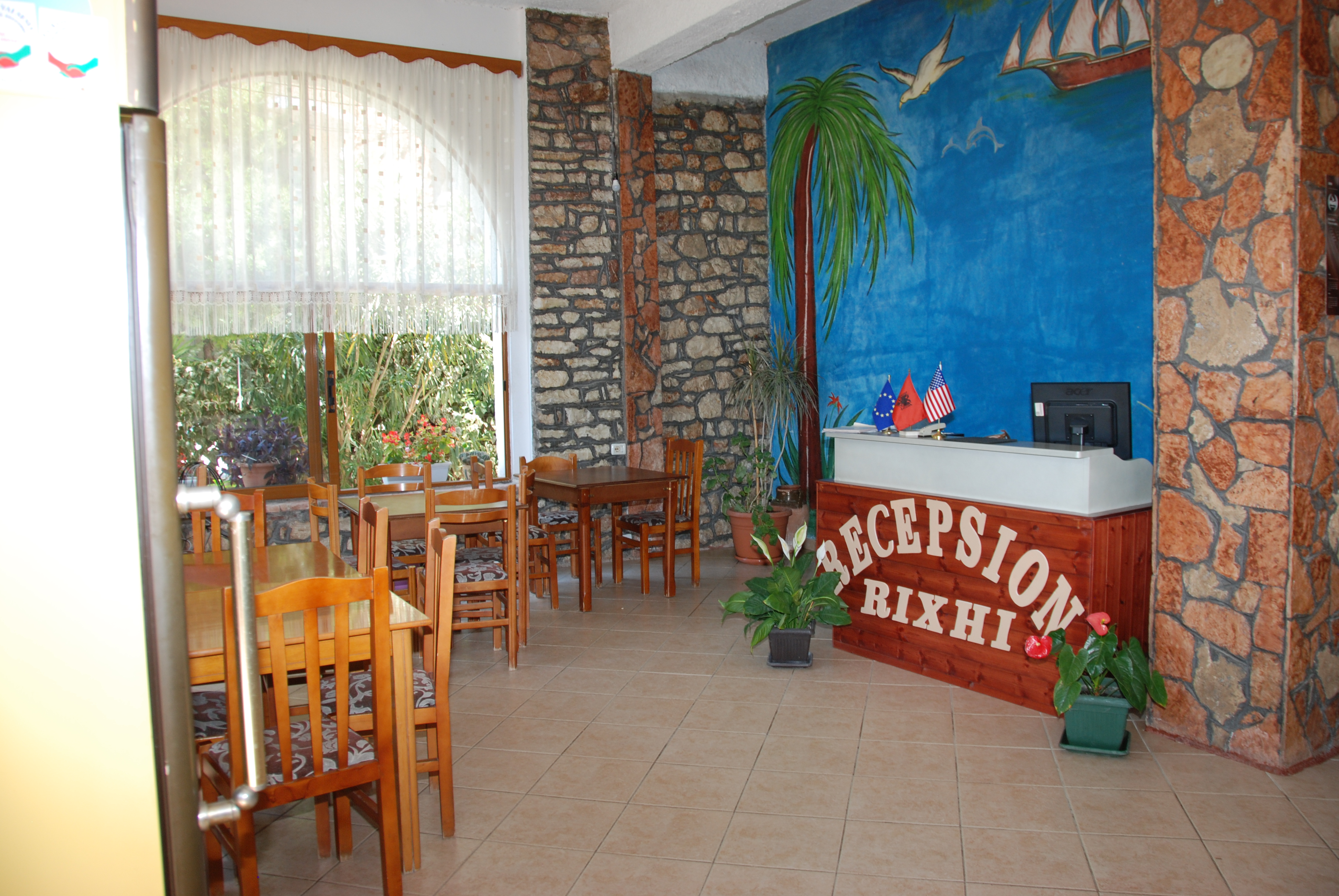 Hotel Rixhi - nuotrauka