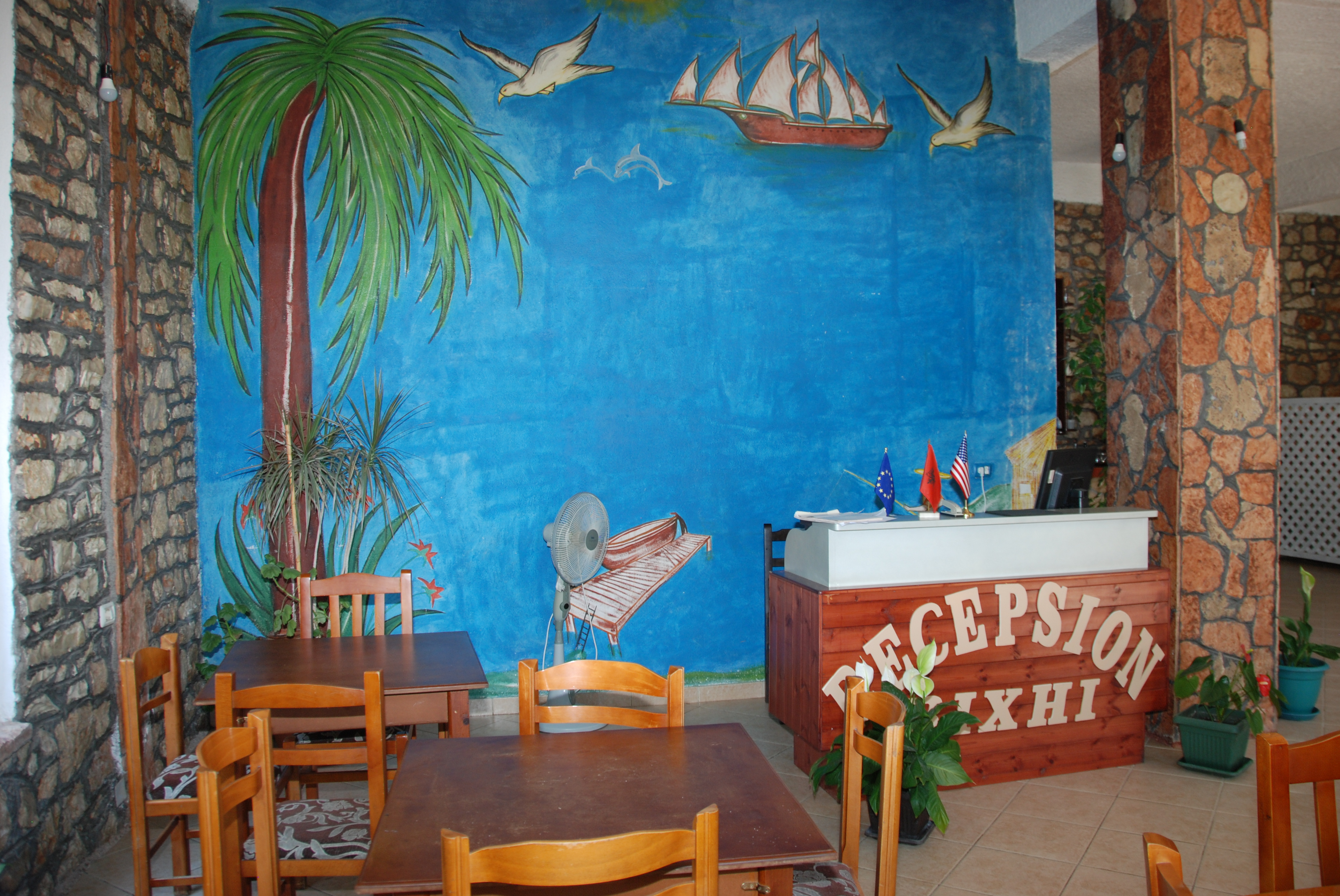 Hotel Rixhi - nuotrauka