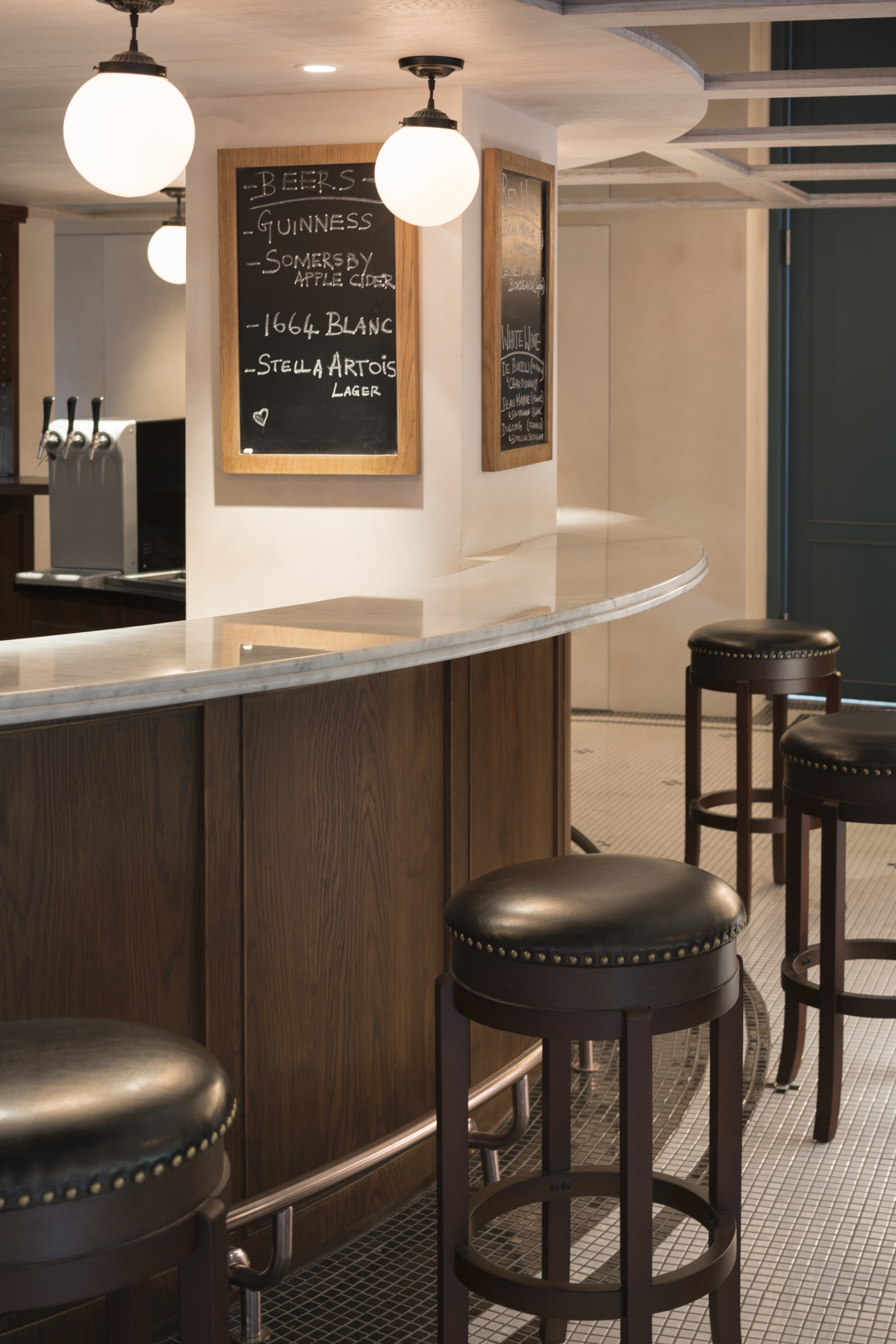 Swiio Hotel Daan