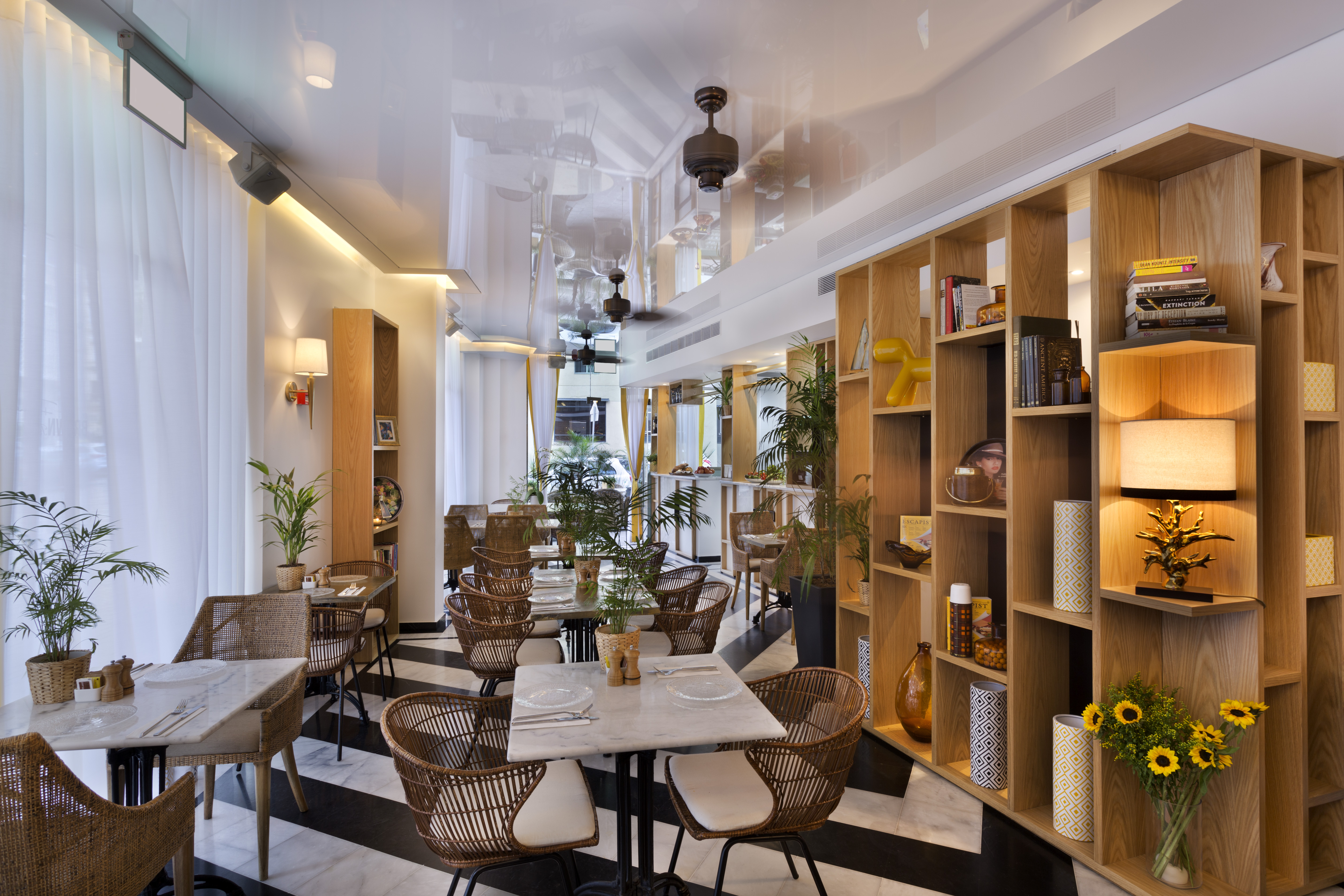 Brown Beach House Hotel