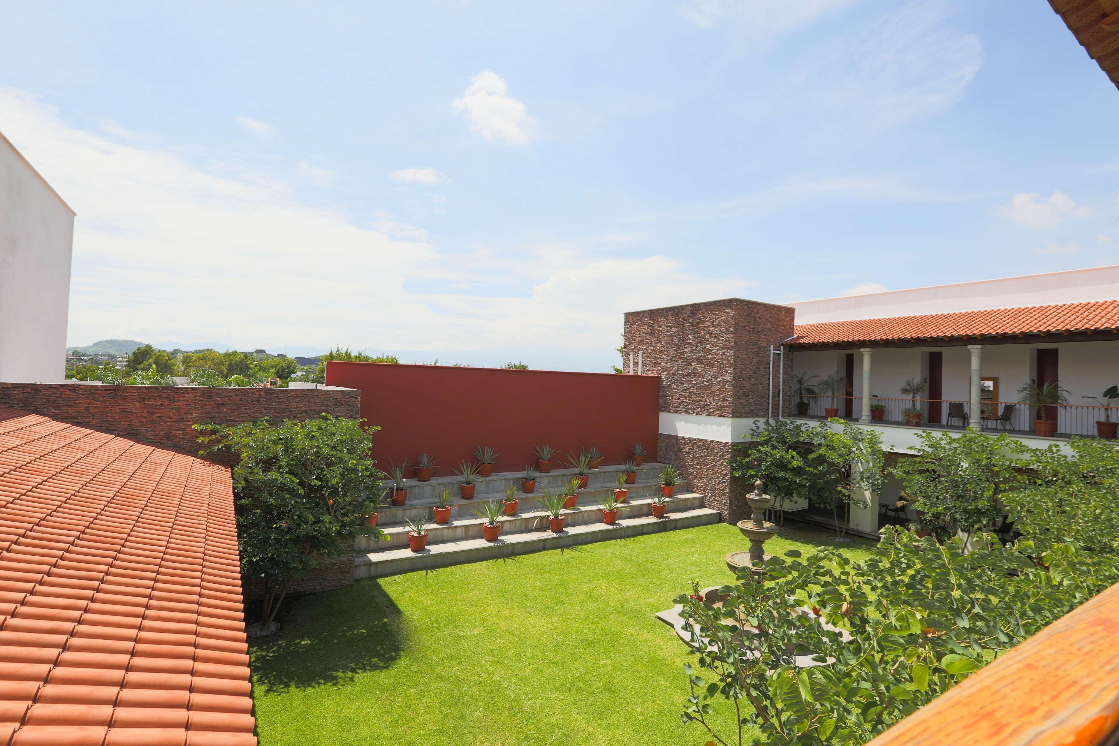 Hotel Radisson Cuernavaca image
