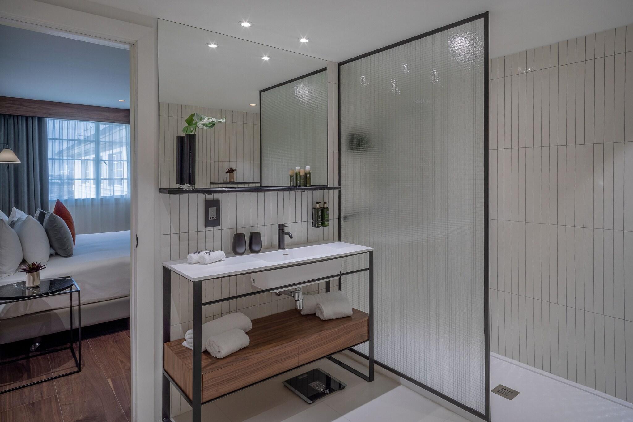 Галерея изображений The Level At Melia White House