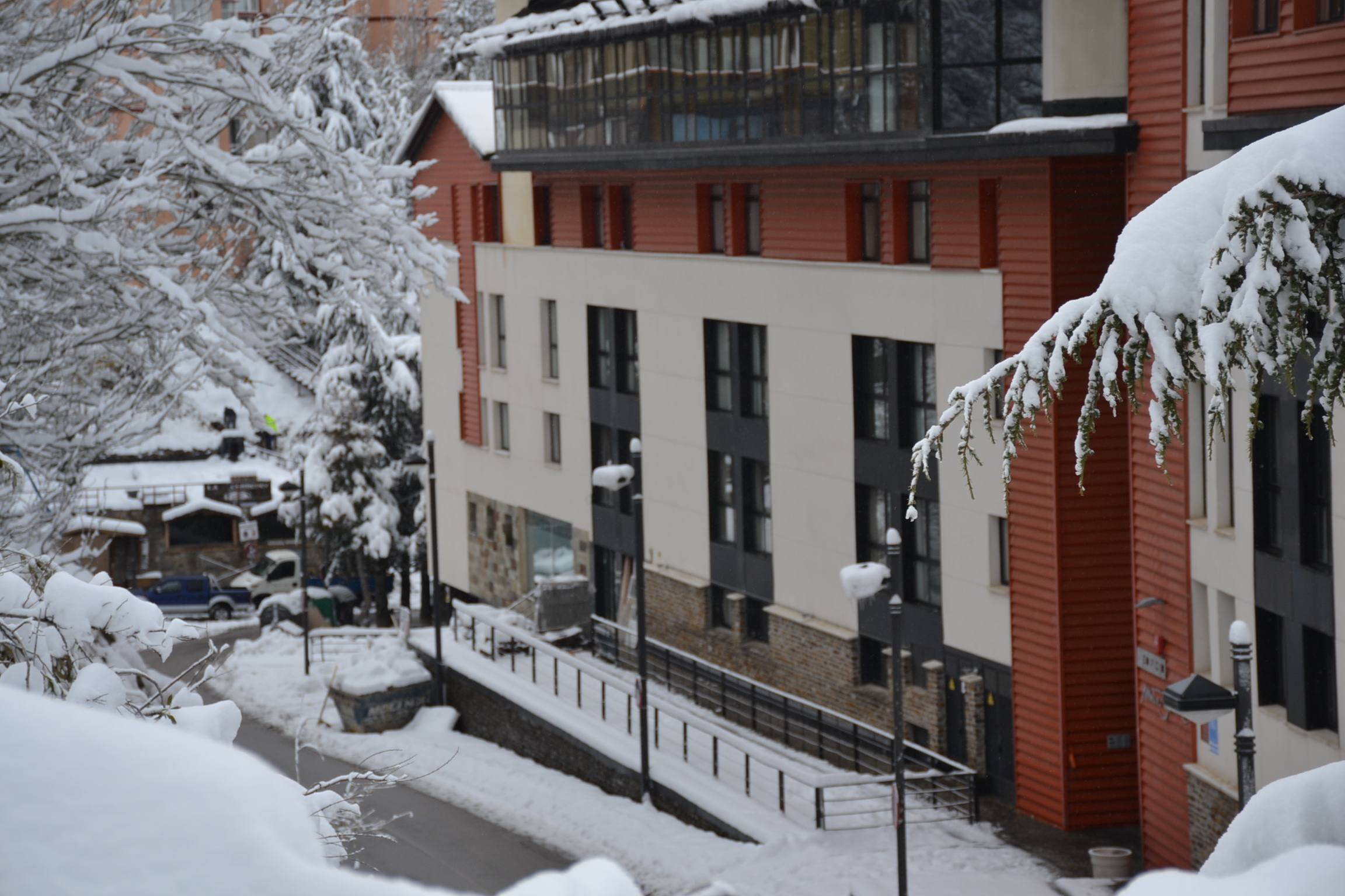 Gorbea Suites