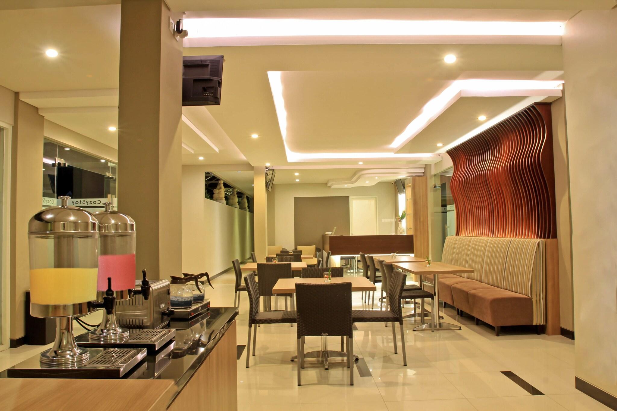 Cozy Stay Hotel Simpang Enam