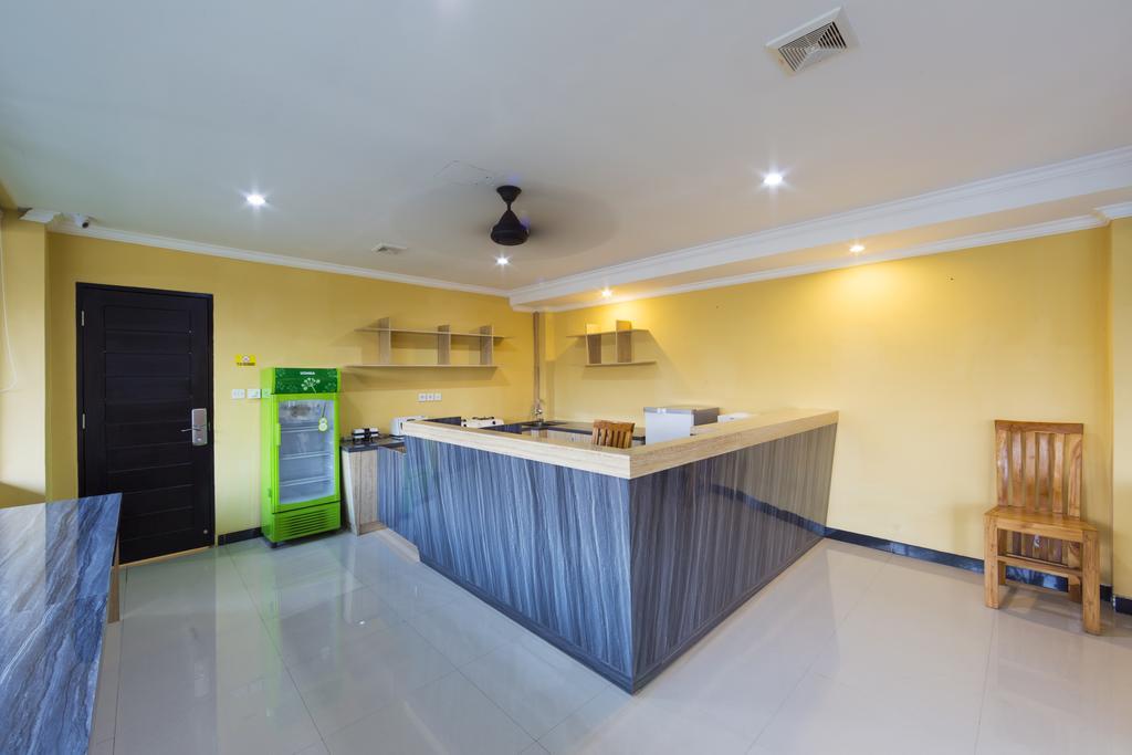 Sylvia Bali Suite Residence