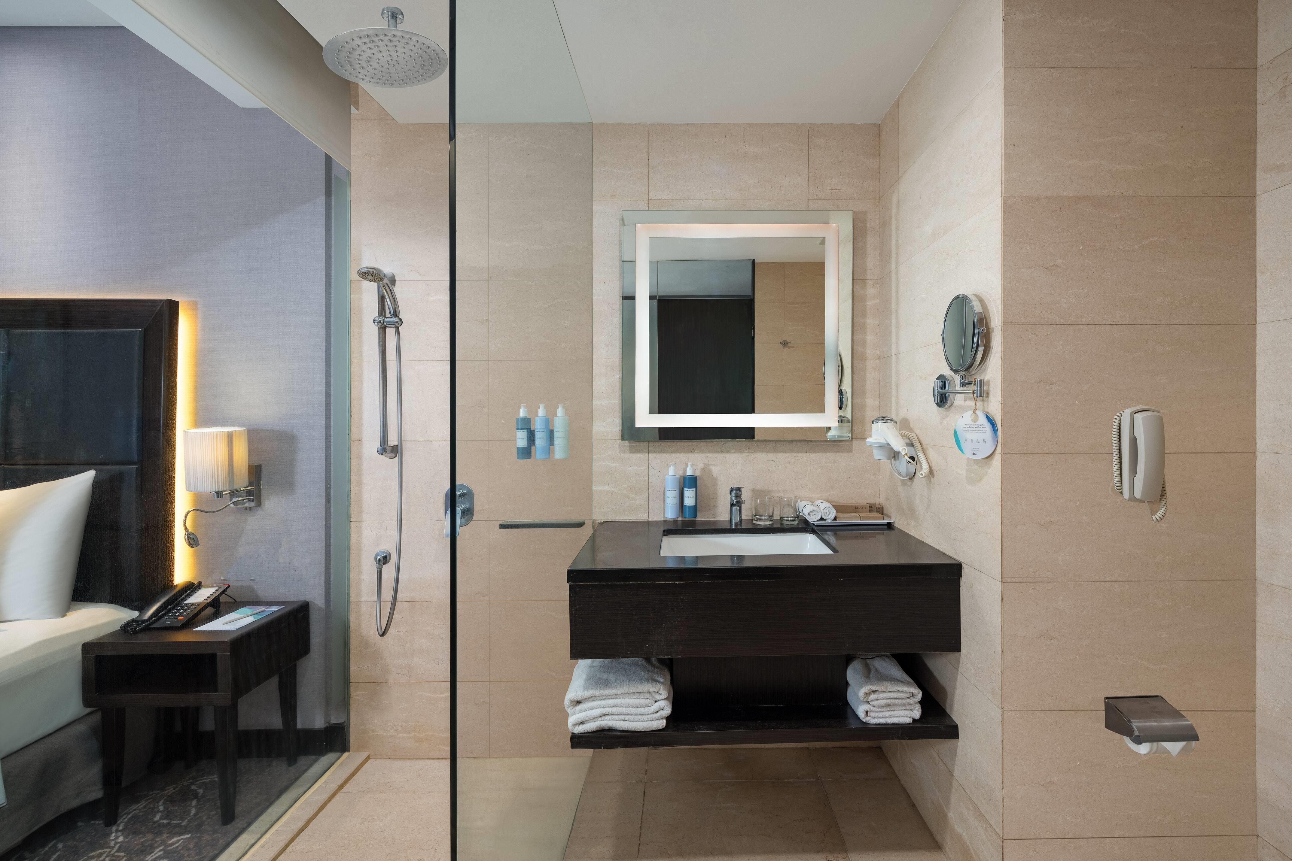 Melia Makassar Room Type - Double or Twin DELUXE
