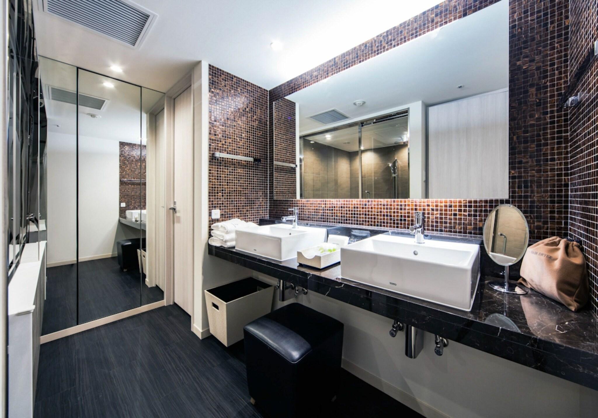 Daiwa Roynet Hotel Ginza PREMIER by null