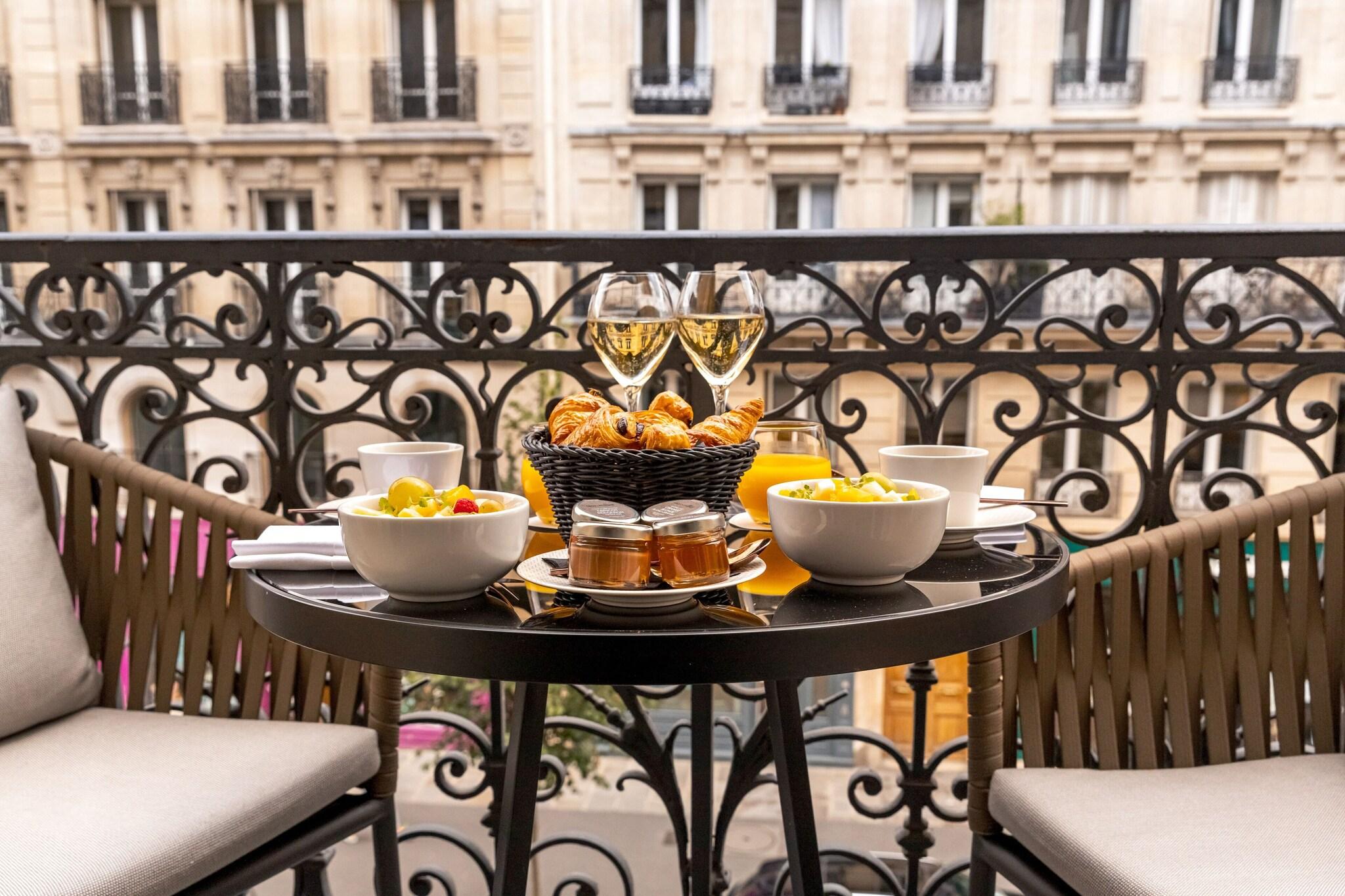 Maison Albar - Le Pont-Neuf by null