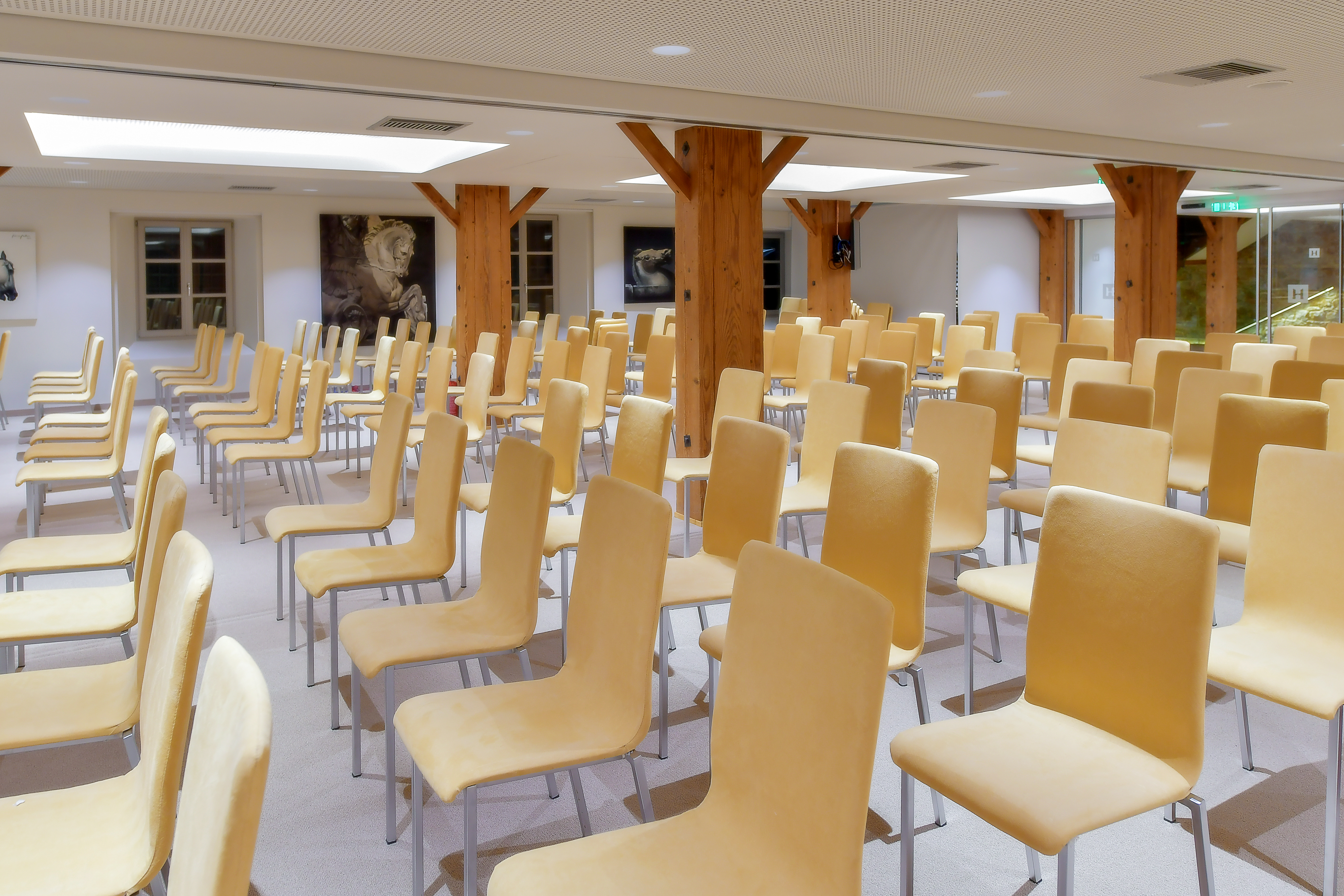 Hydrama Grand Hotel - фото