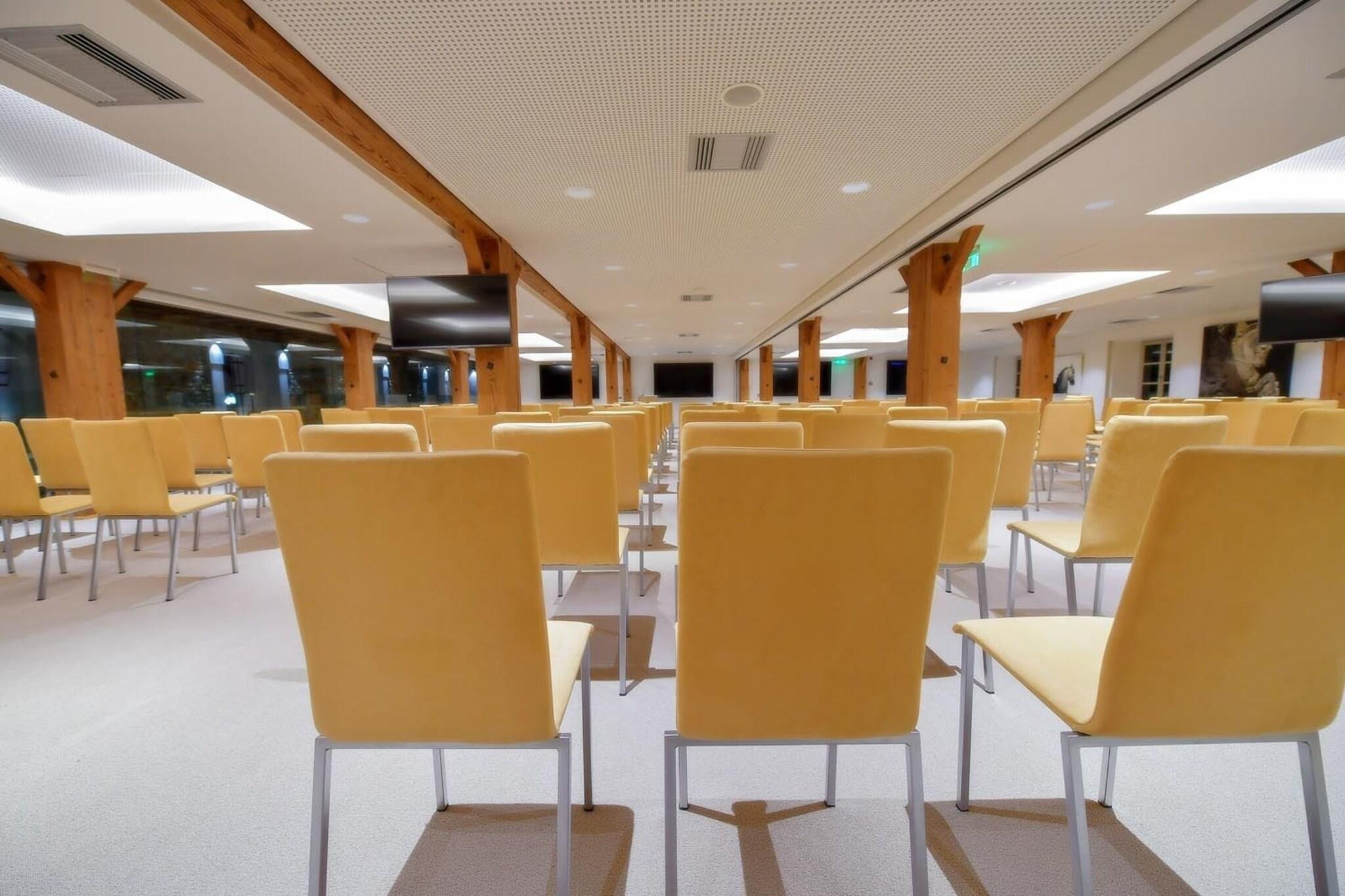 Hydrama Grand Hotel - фото