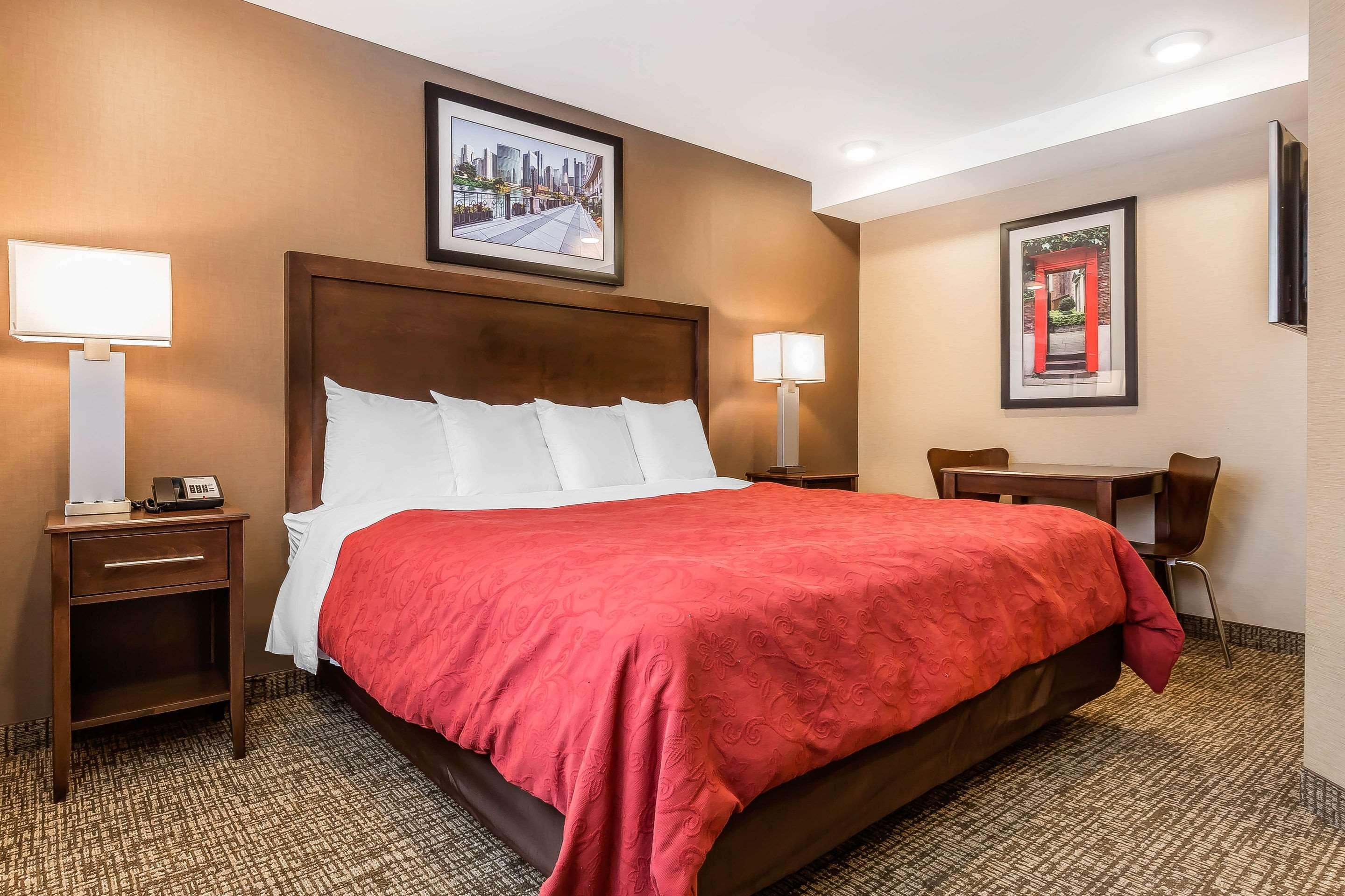 Rodeway Inn Chicago-Evanston