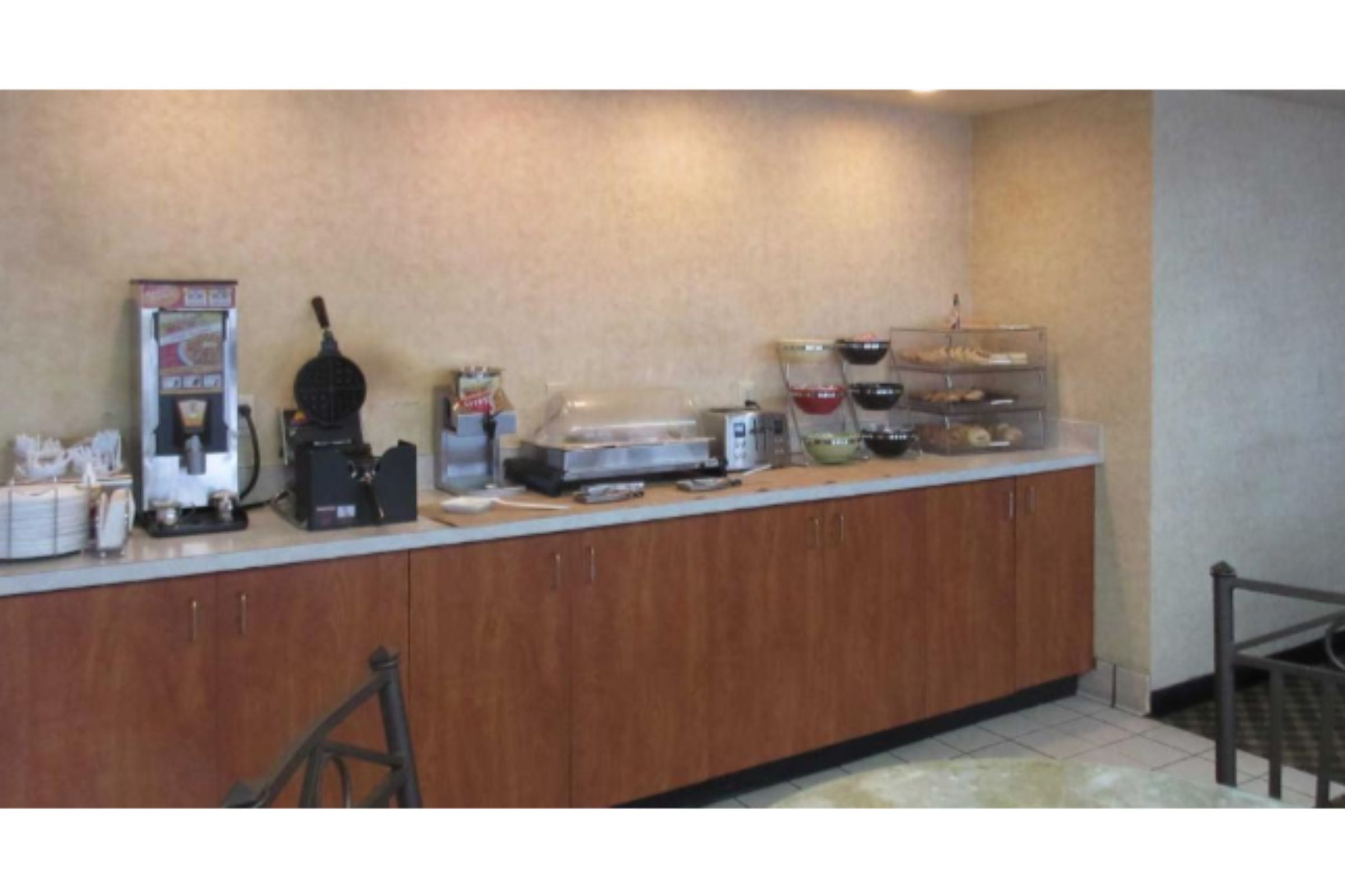 Quality Inn & Suites - Albany, OR