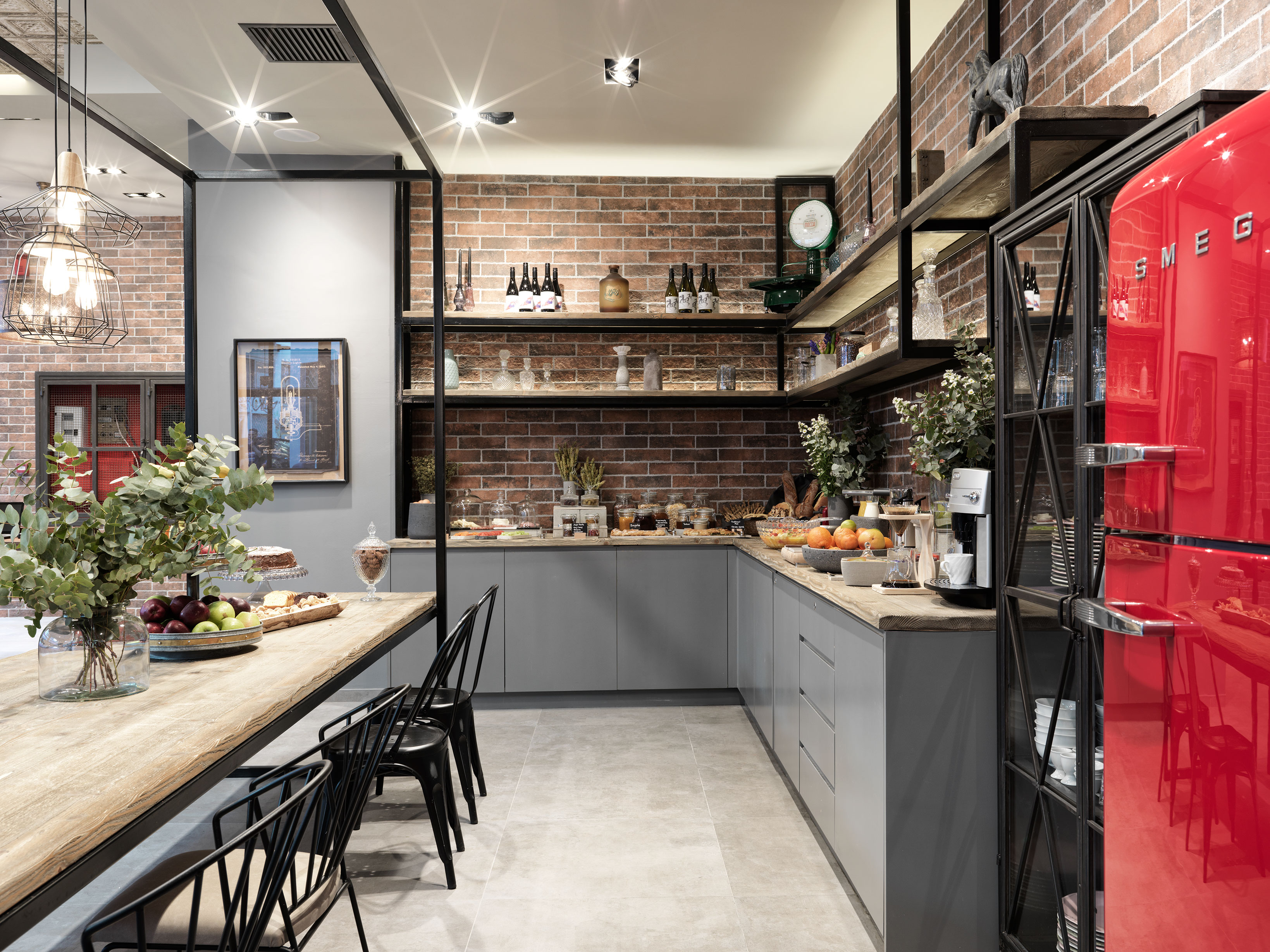 18 Micon Str. by null