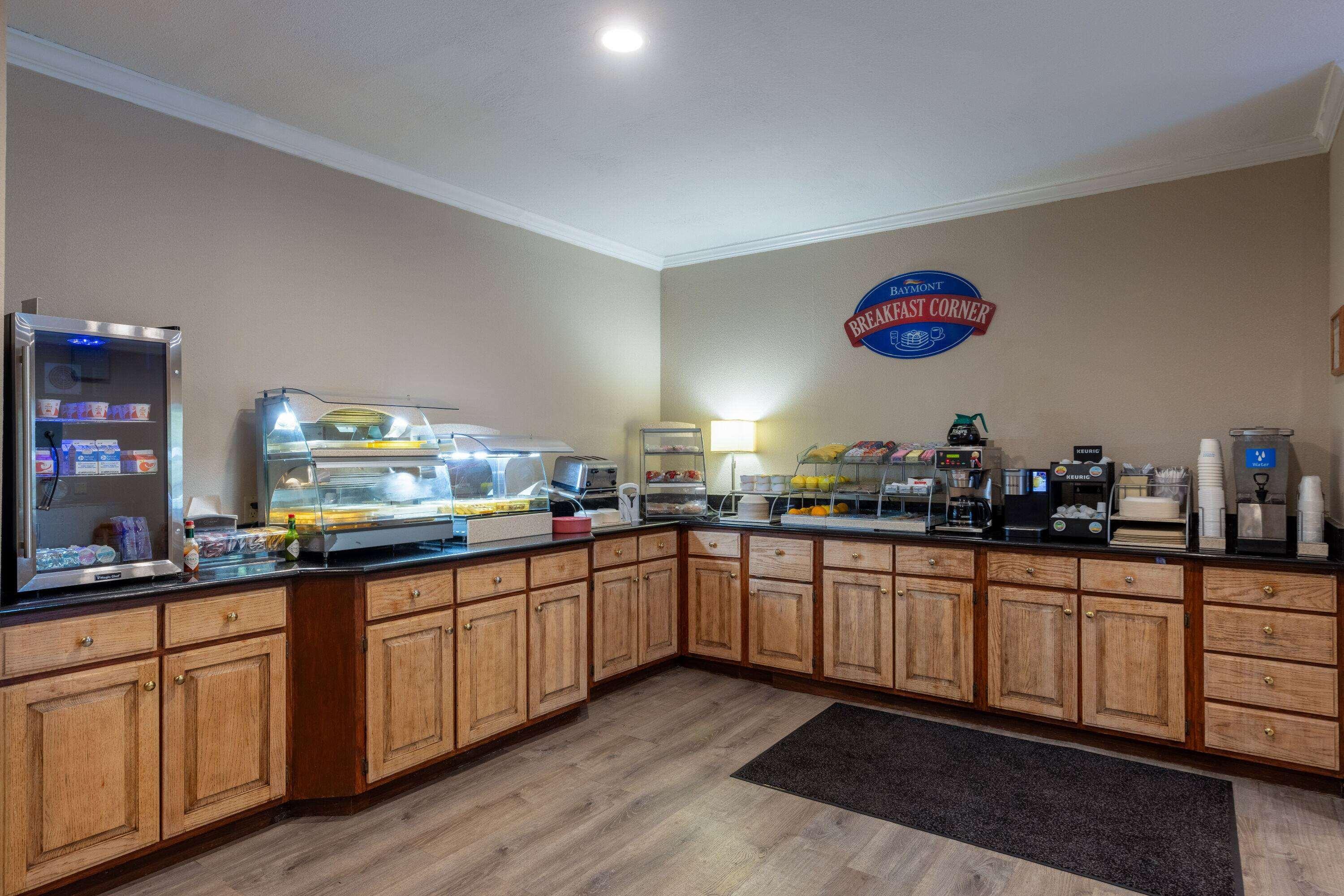 Baymont By Wyndham Kirksville University Area