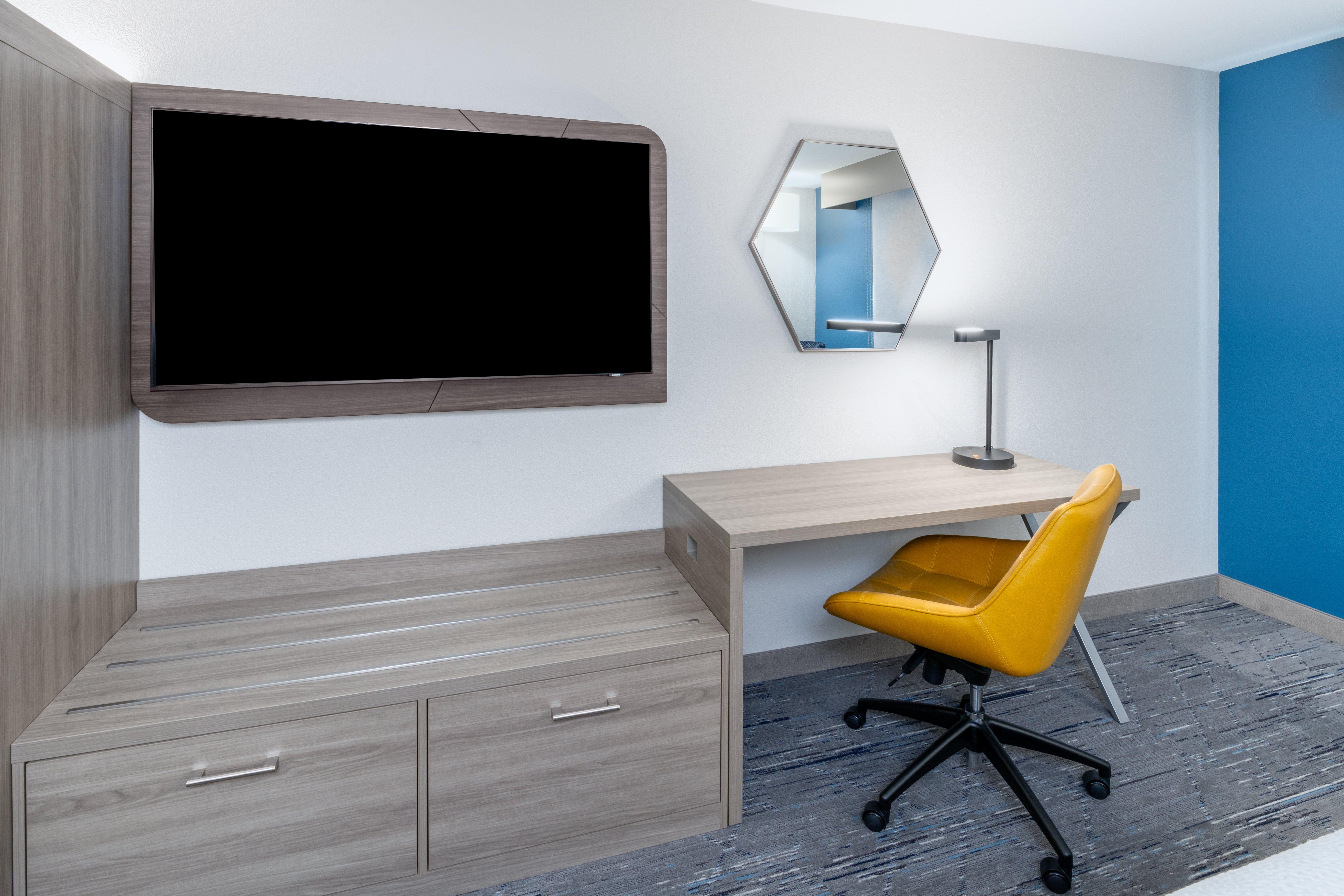 Holiday Inn Express and Suites Colorado Springs Fi