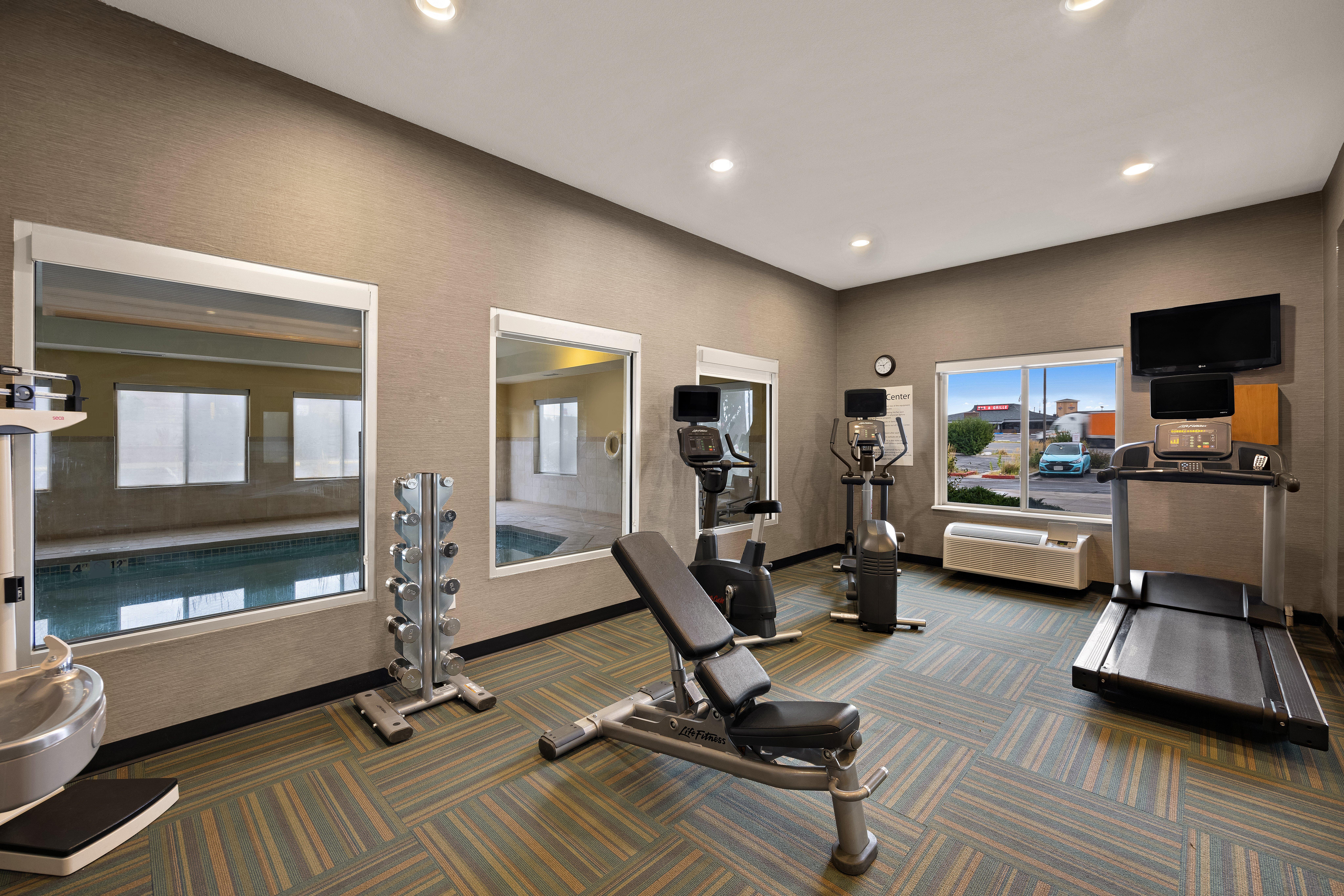 Holiday Inn Express and Suites Limon I 70 EX 359