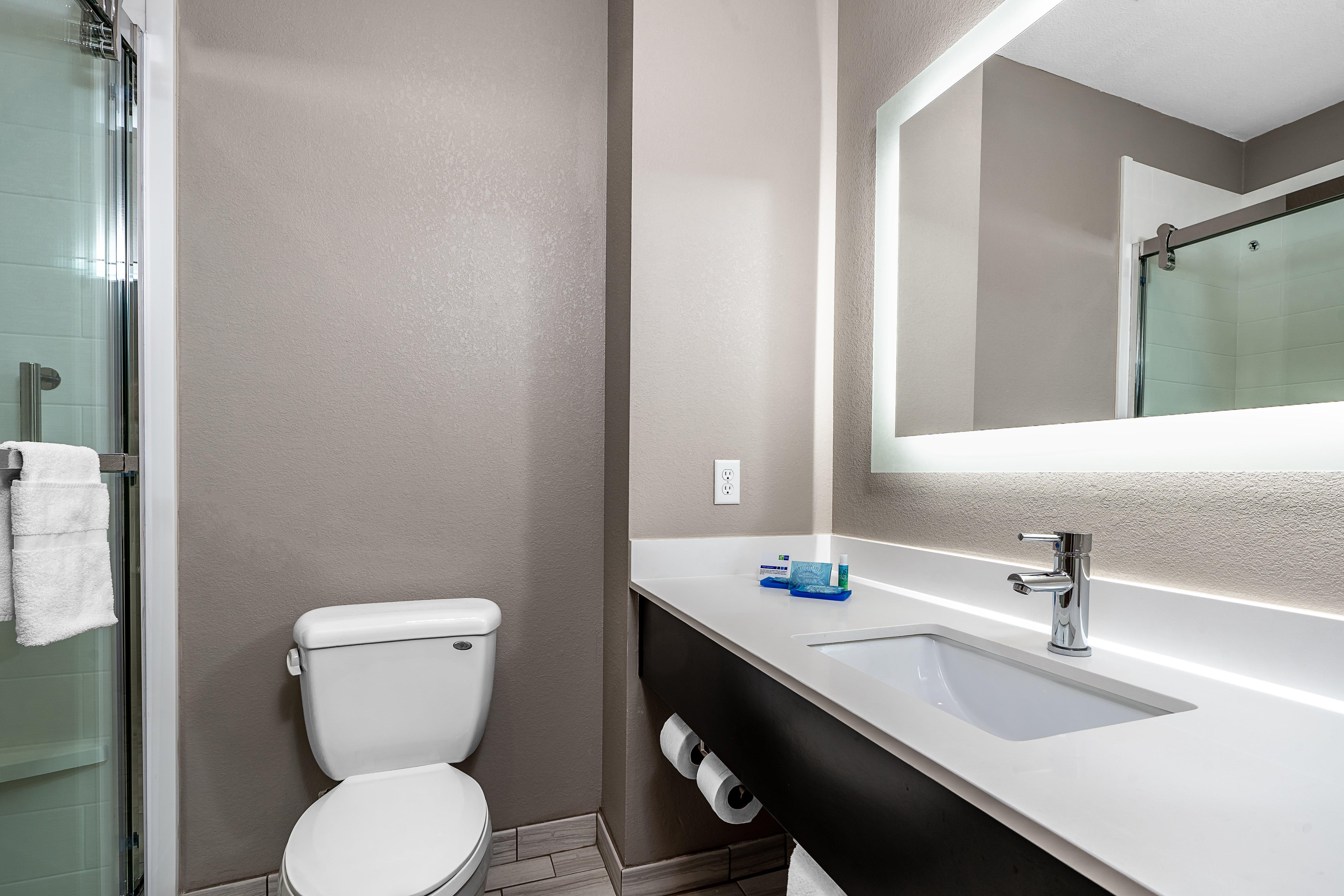 Holiday Inn Express and Suites Kilgore North