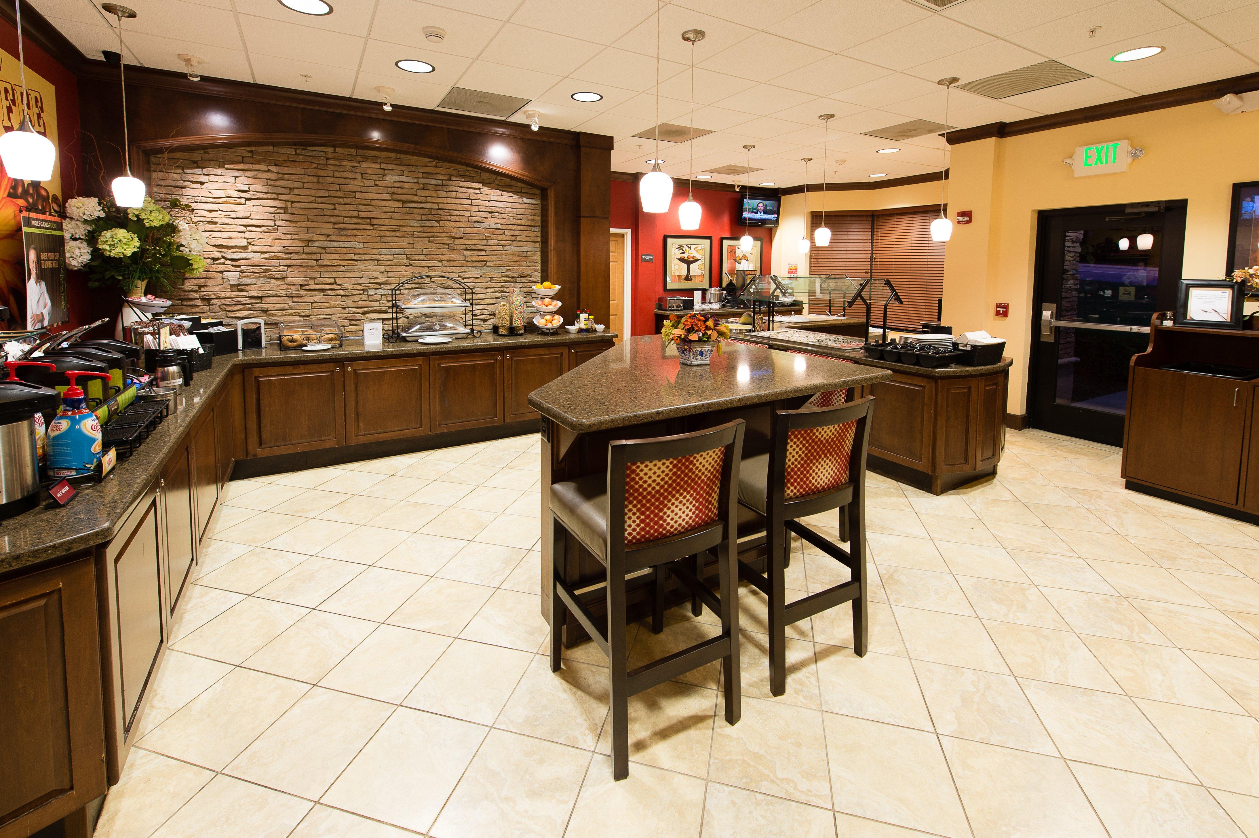 Staybridge Suites Charleston Ashley Phosphate