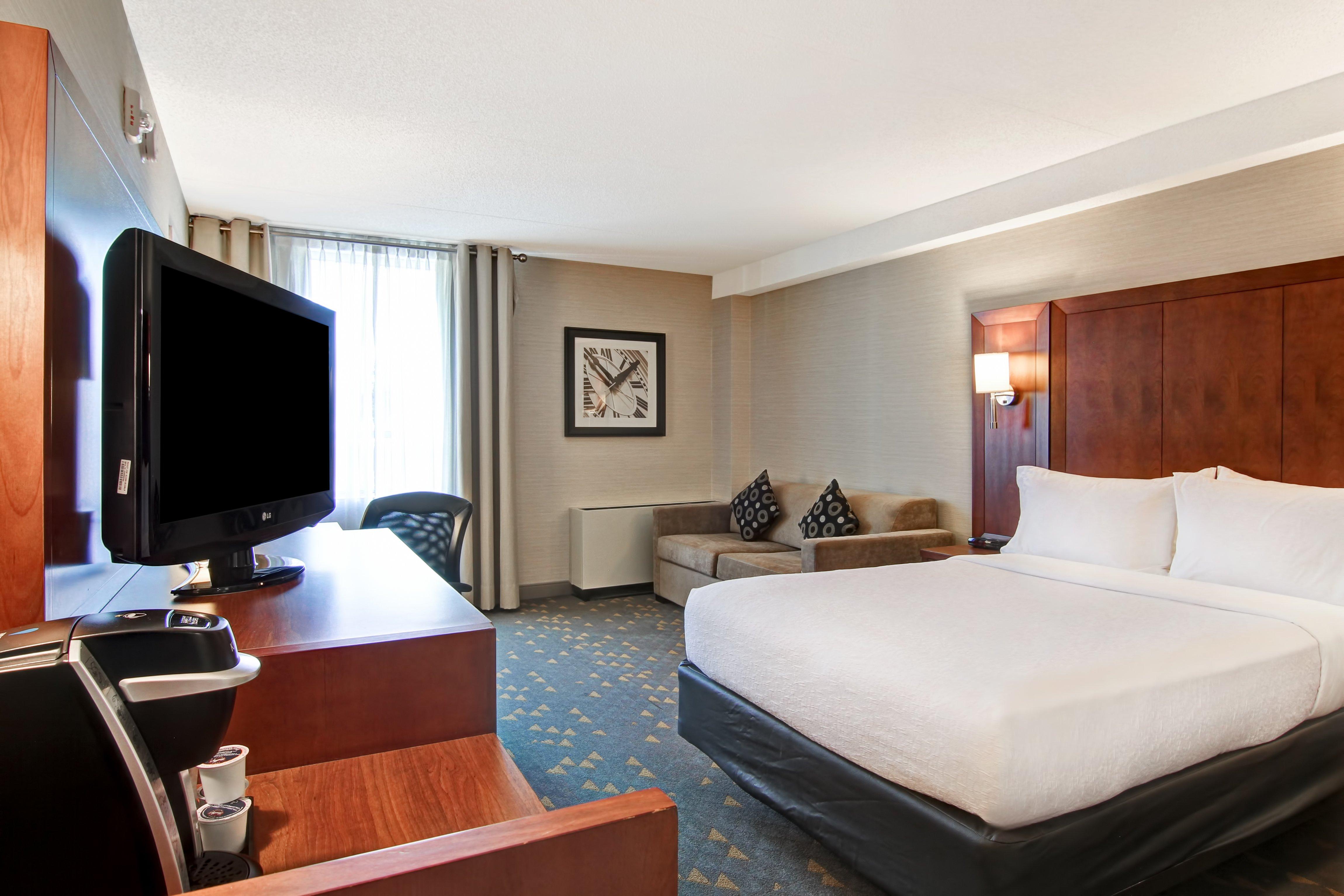 Holiday Inn Oakville (Centre), an IHG Hotel