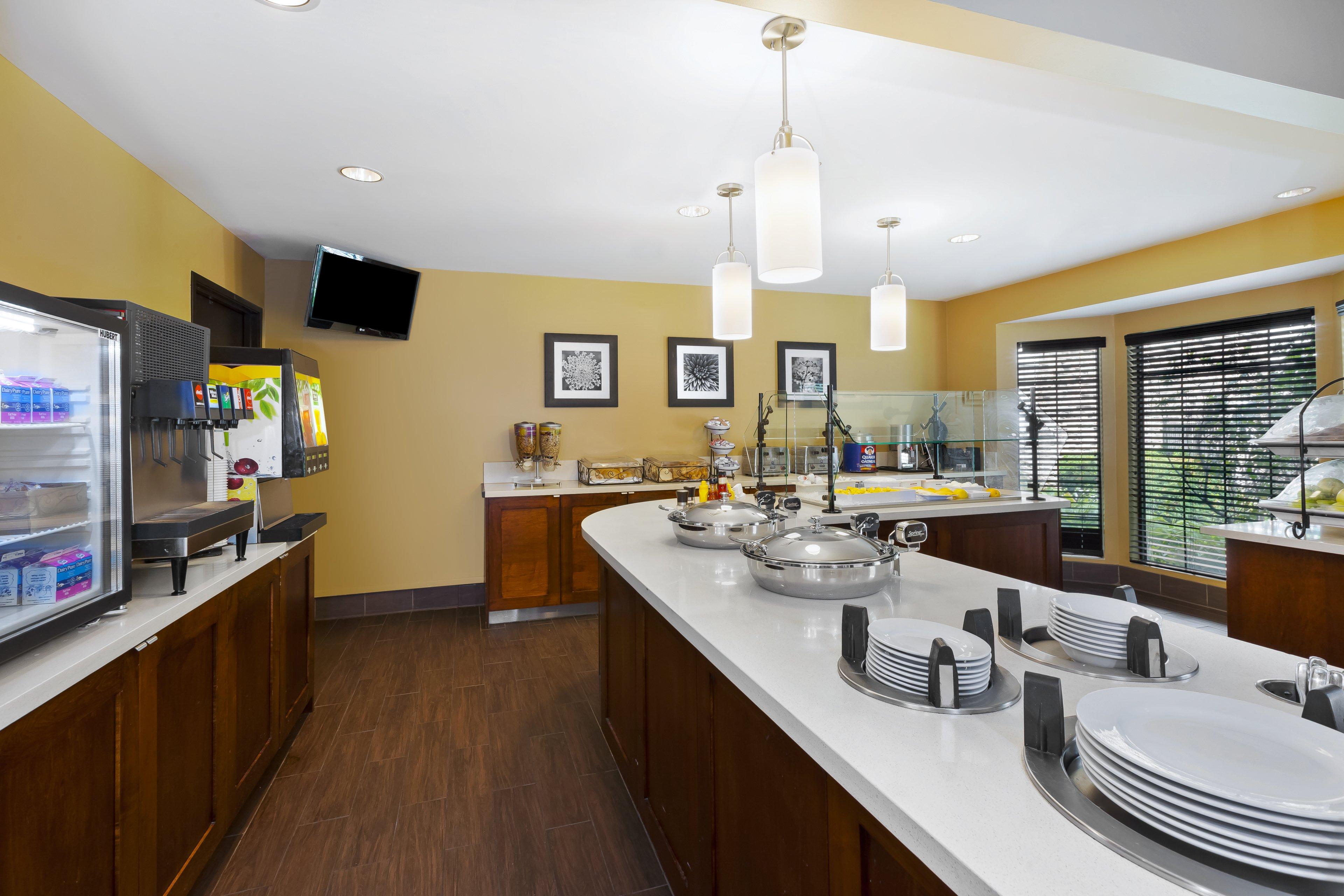 Staybridge Suites Detroit Utica