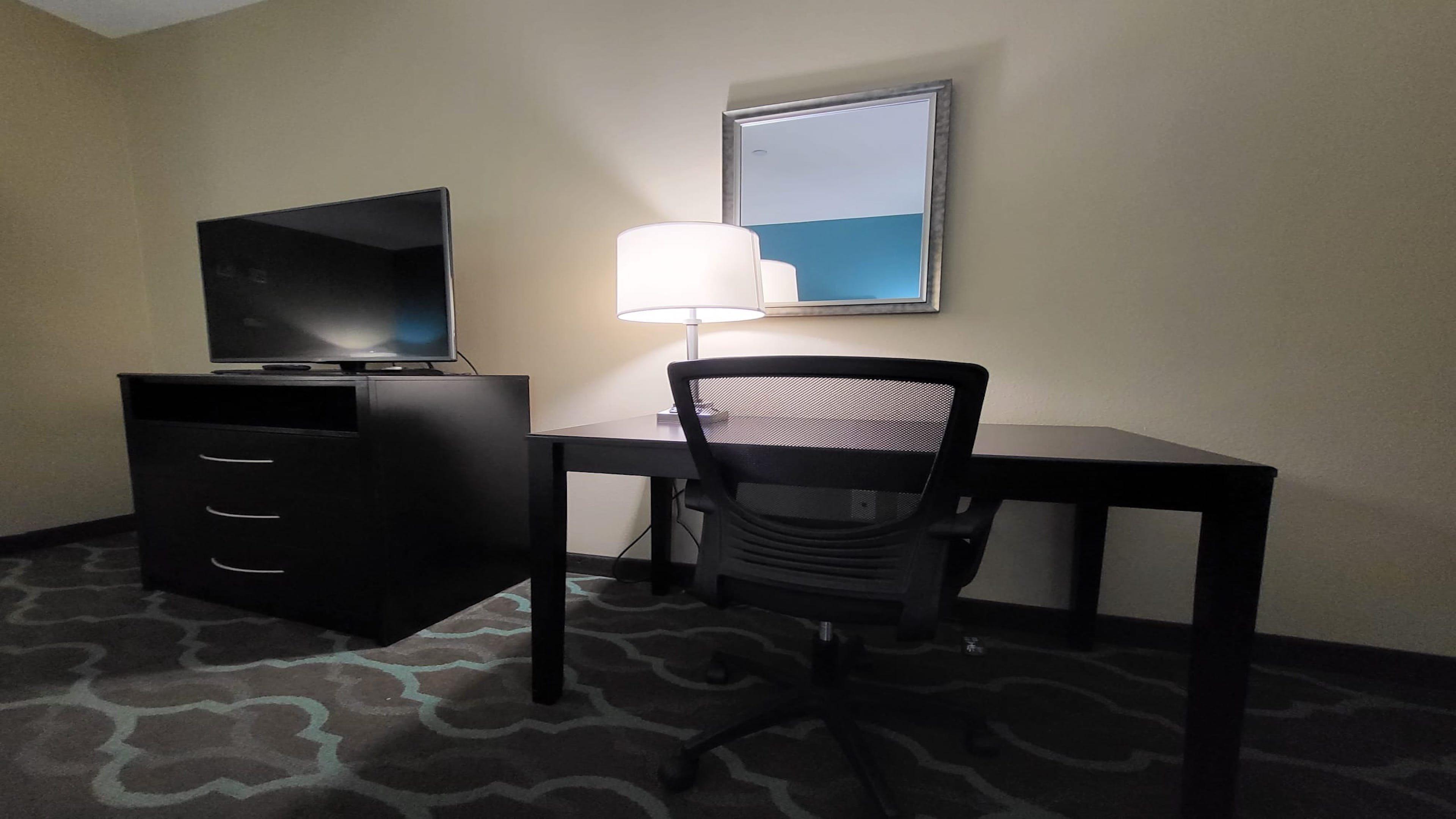 Holiday Inn Express and Suites Cuero