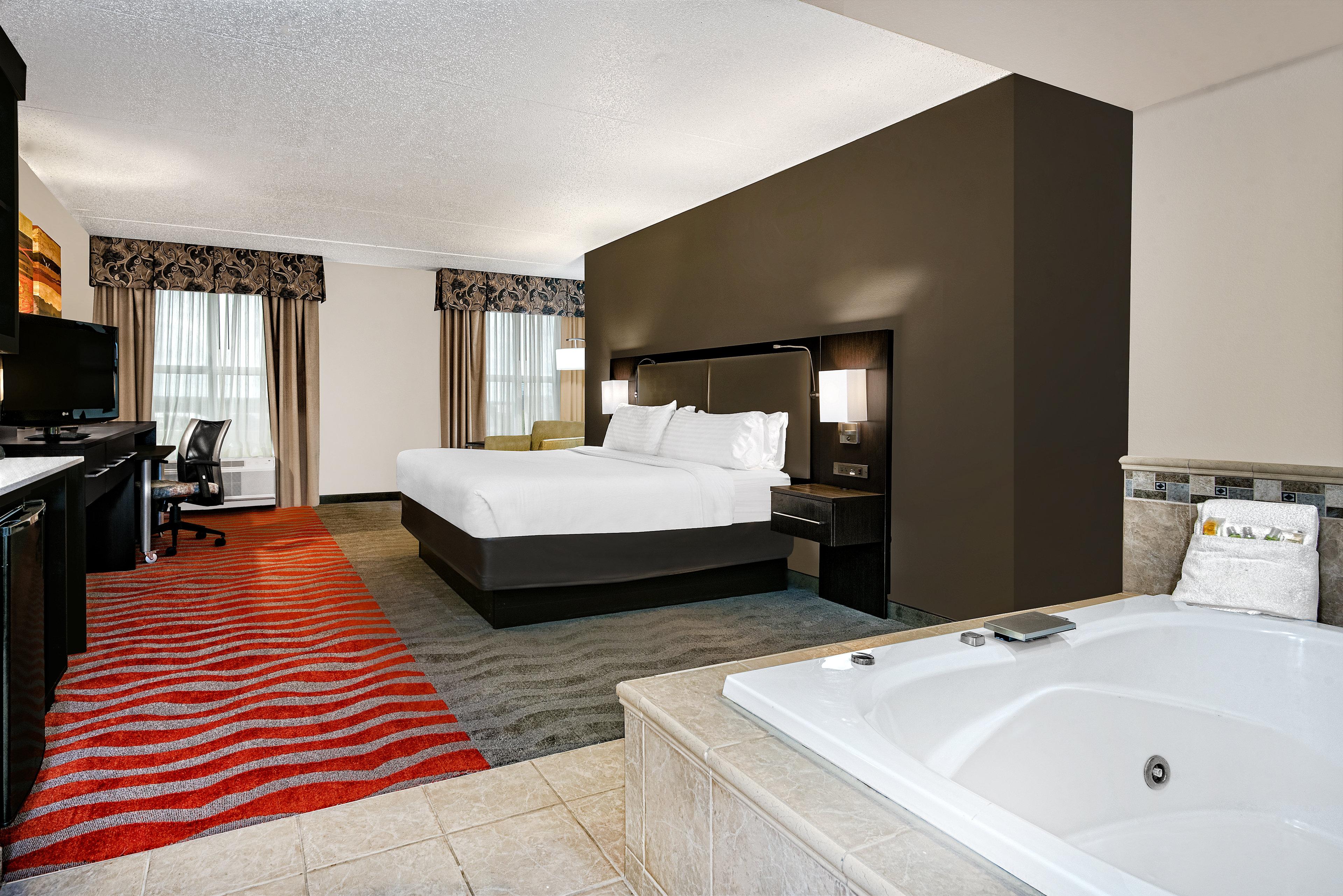Holiday Inn Hotel and Suites College Station Aggie