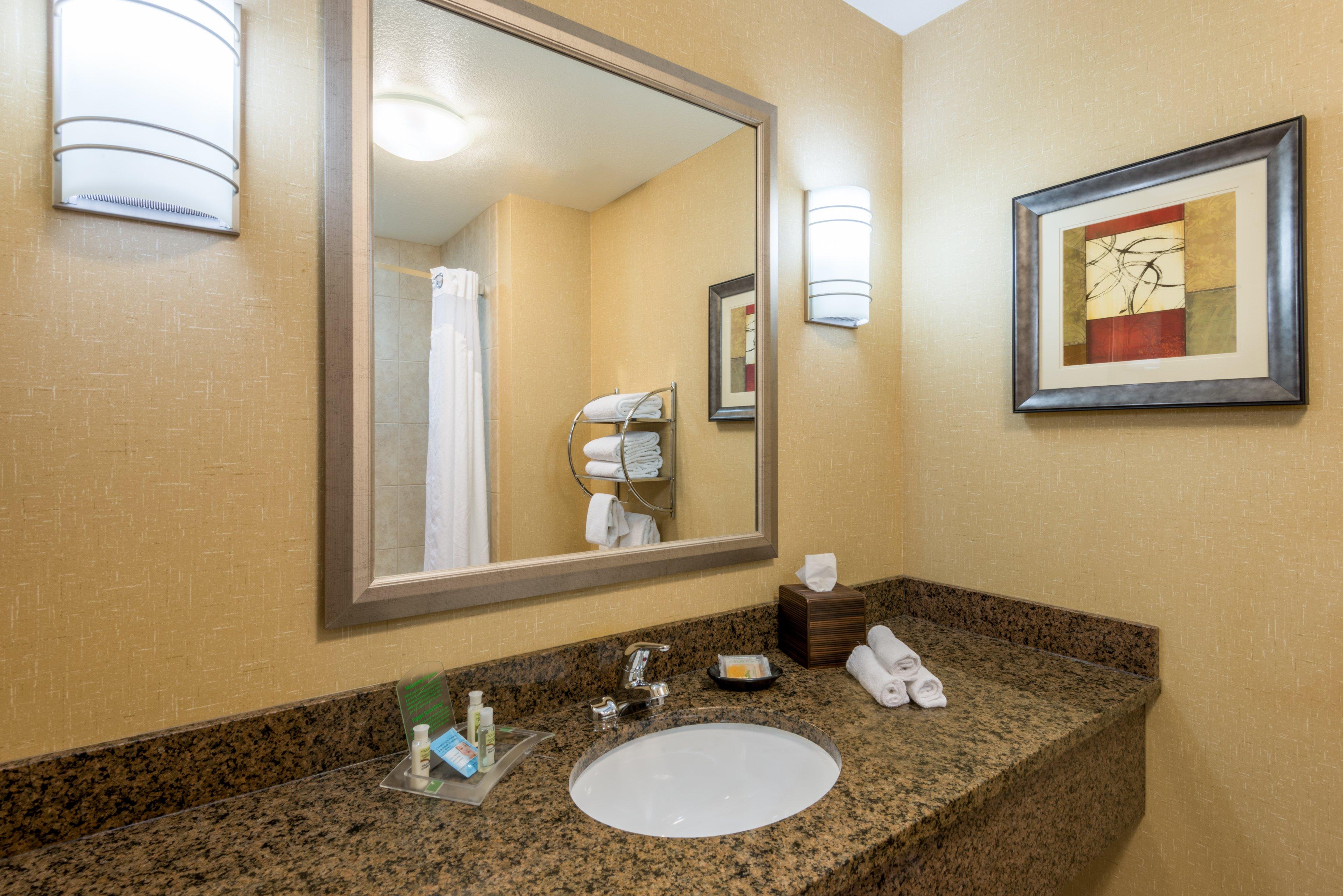 Holiday Inn & Suites Grand Junction-Airport