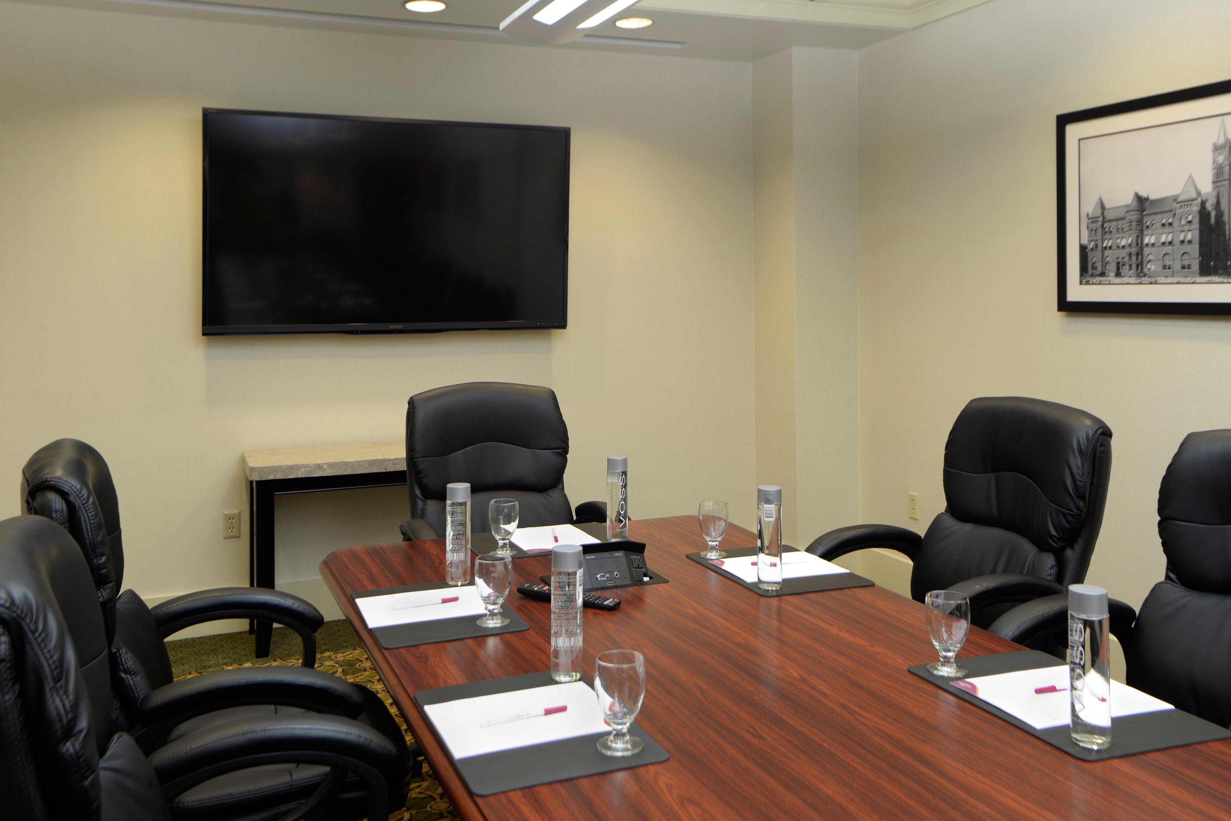 Crowne Plaza Indianapolis-Dwtn-Union Stn by IHG by null