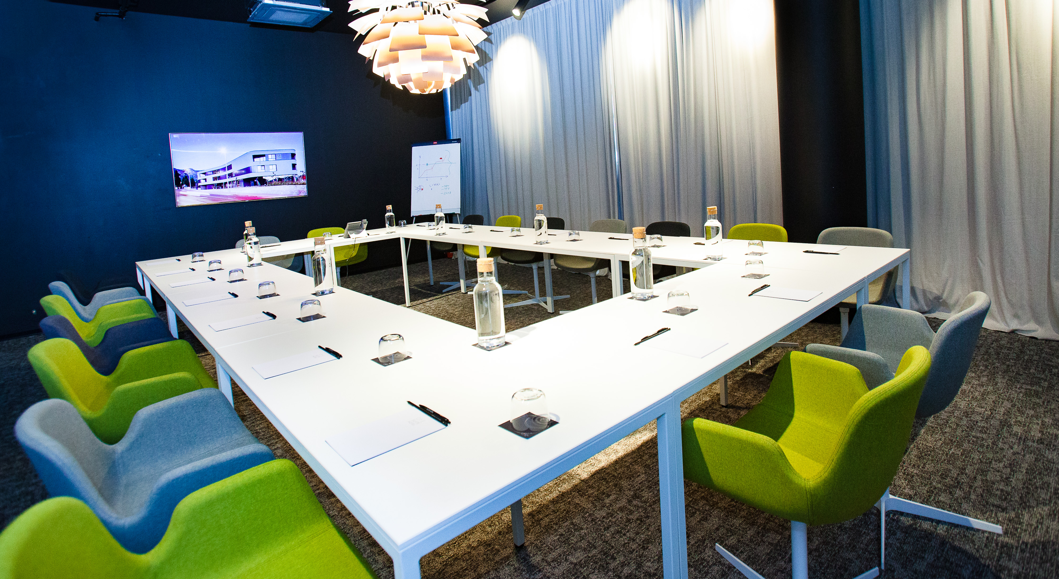 One Suite Hotel - photo