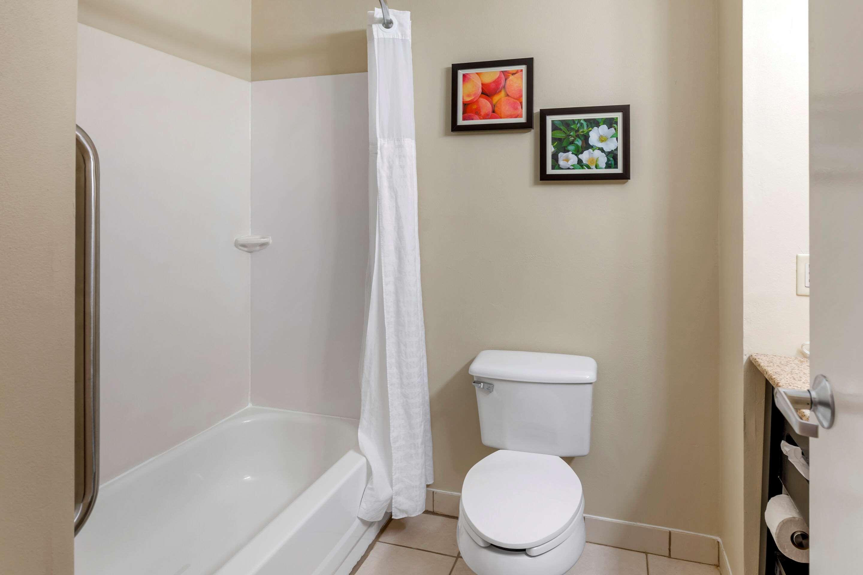 Comfort Inn & Suites CANTON