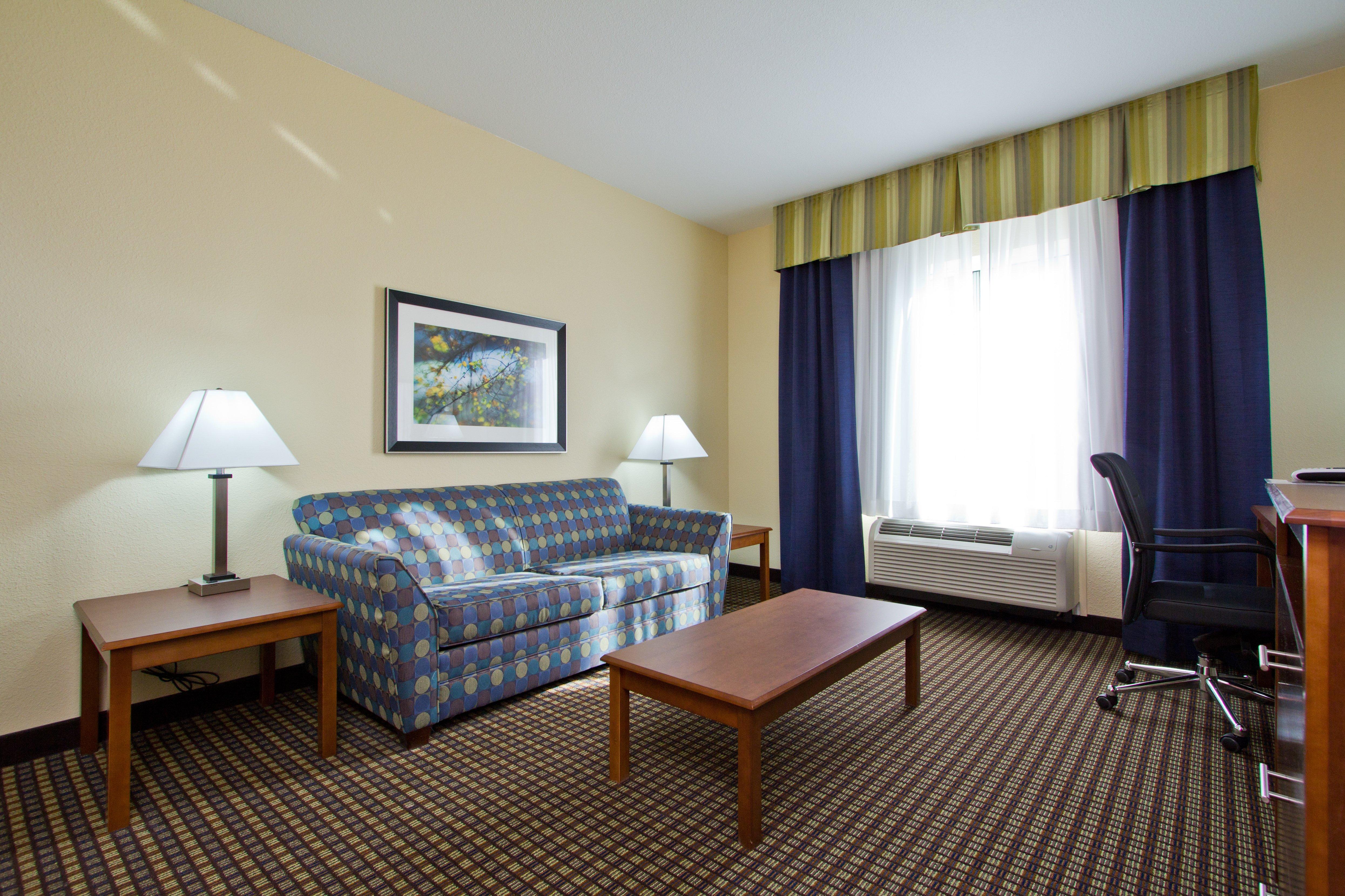 Holiday Inn Express Denver EastPeoria Street