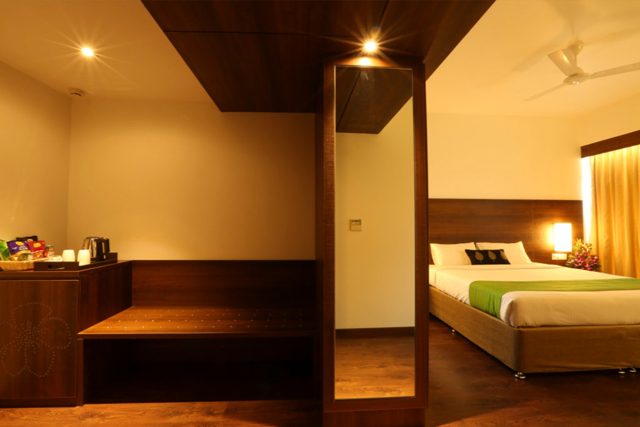TEMPLE TREE HOTEL by null