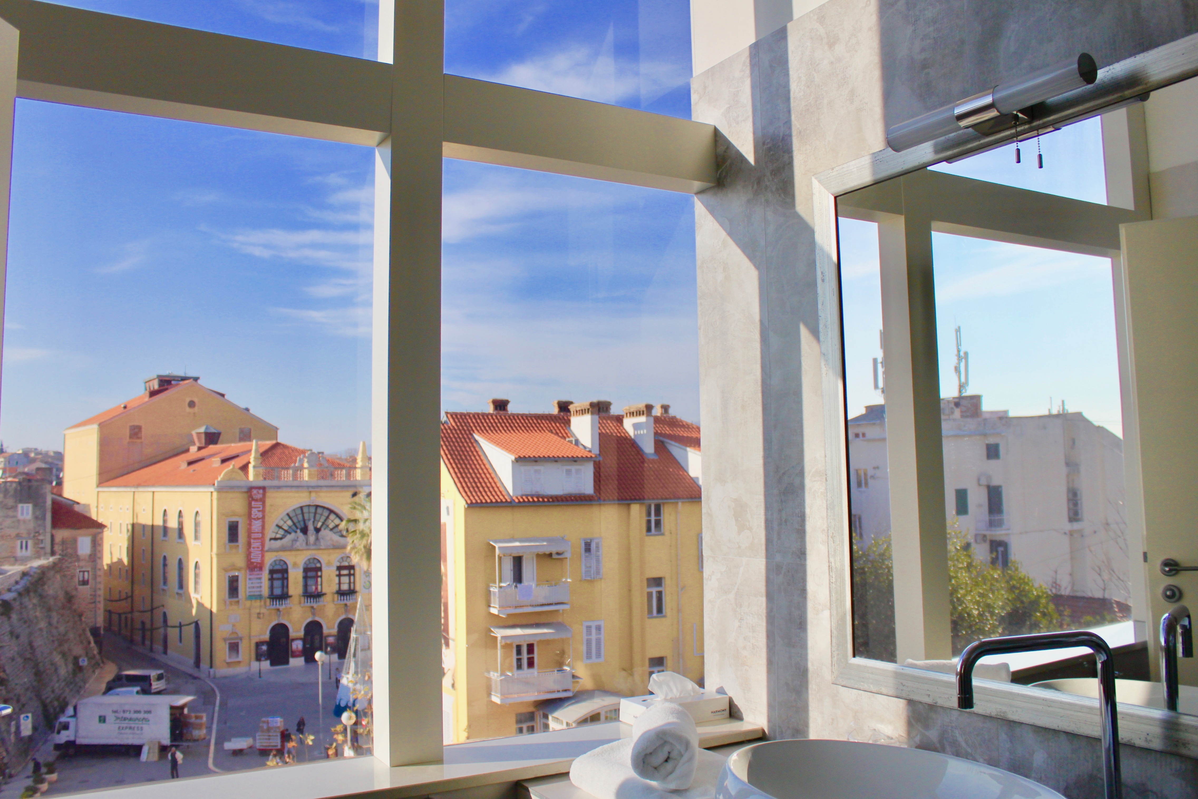 Prima Luce Downtown - Poză