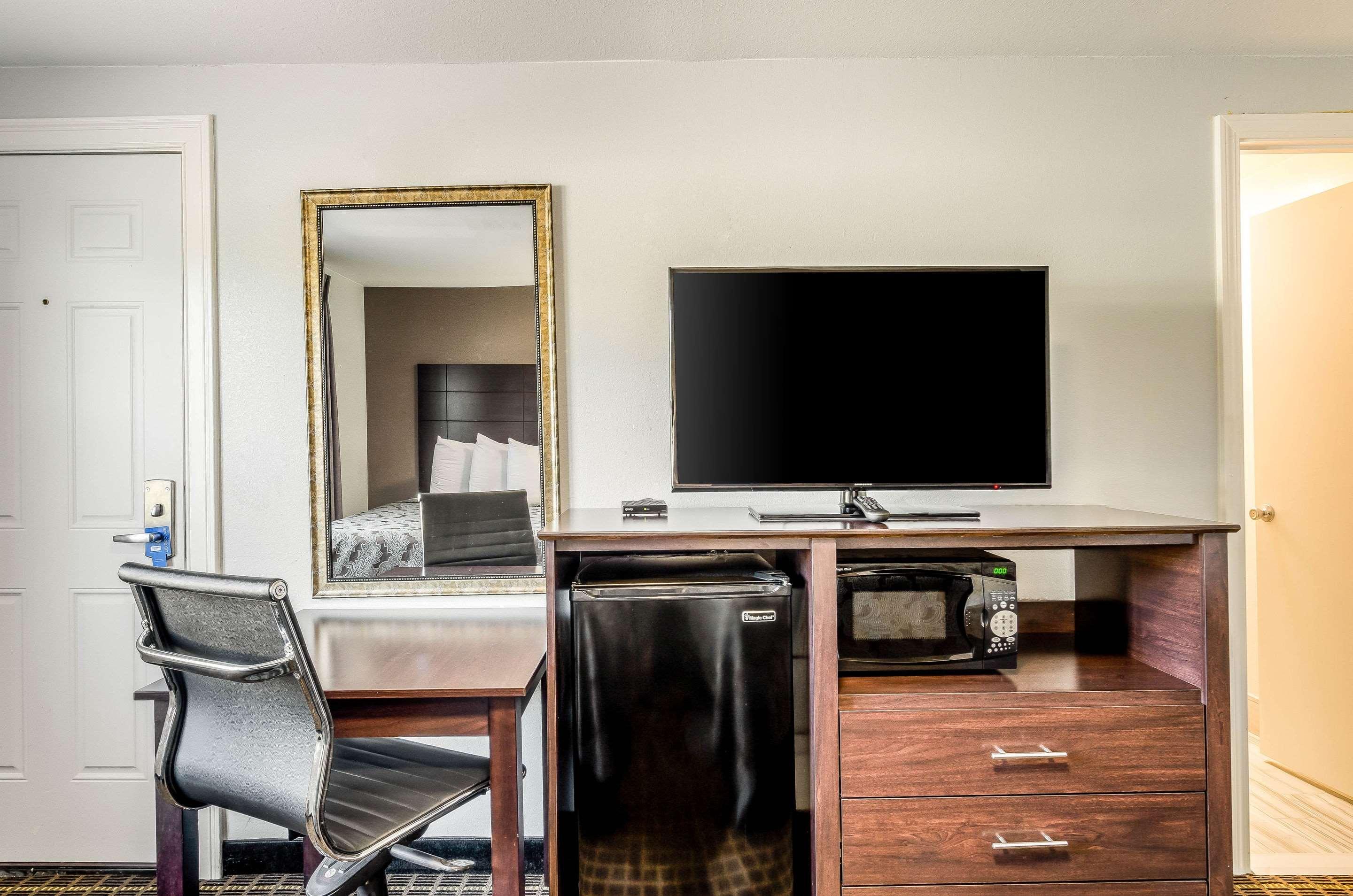 Rodeway Inn Middleboro-Plymouth