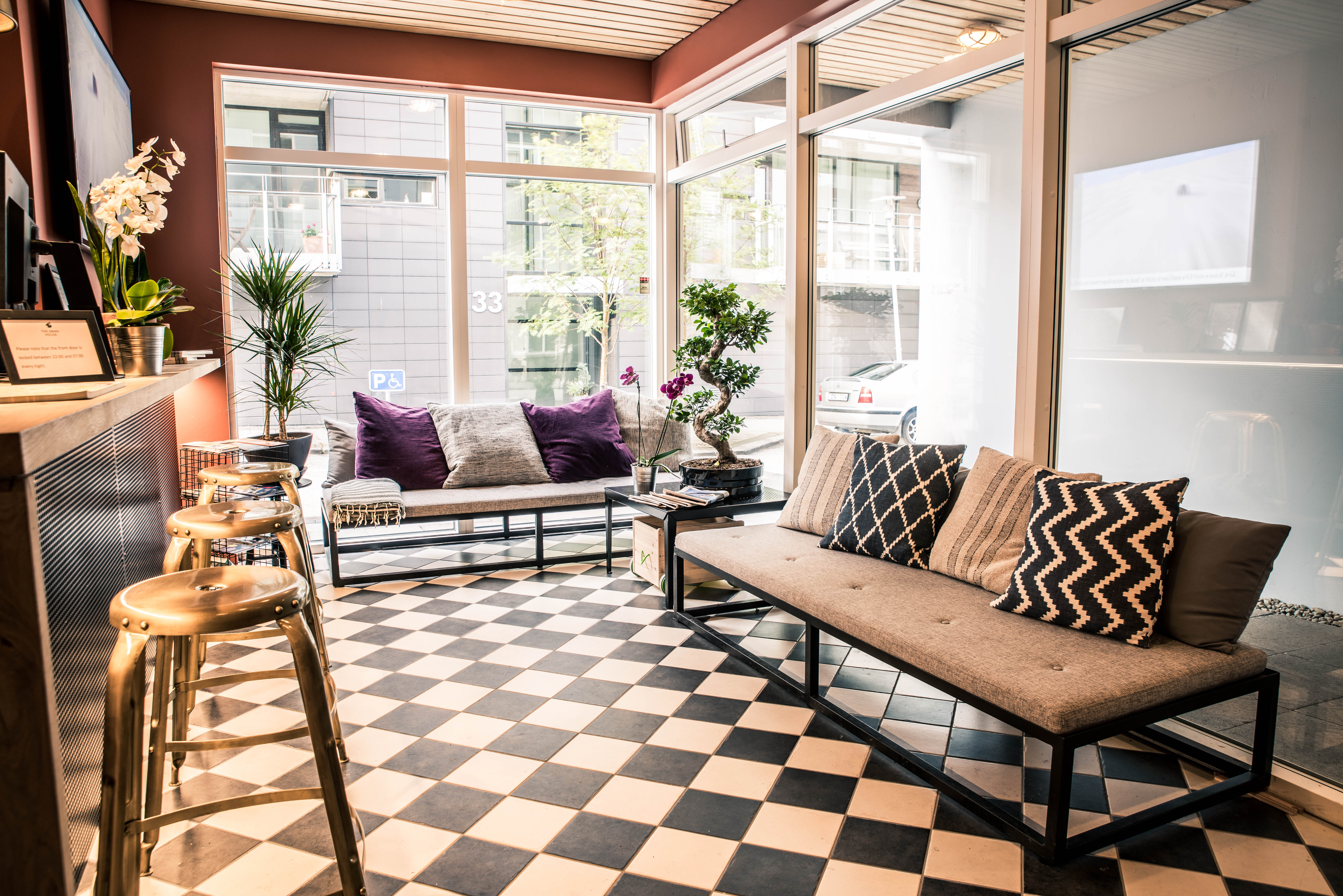 The Swan House Hotel by ylma