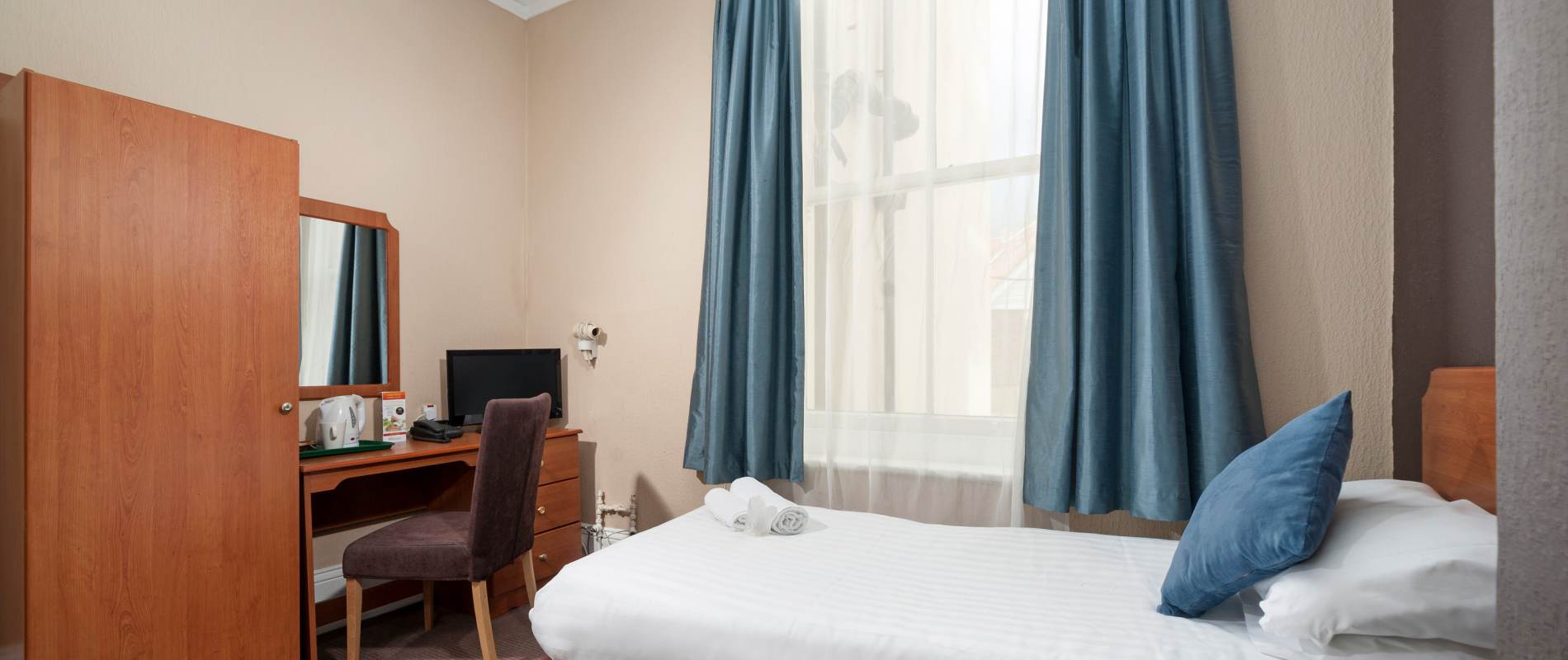 The George Hotel