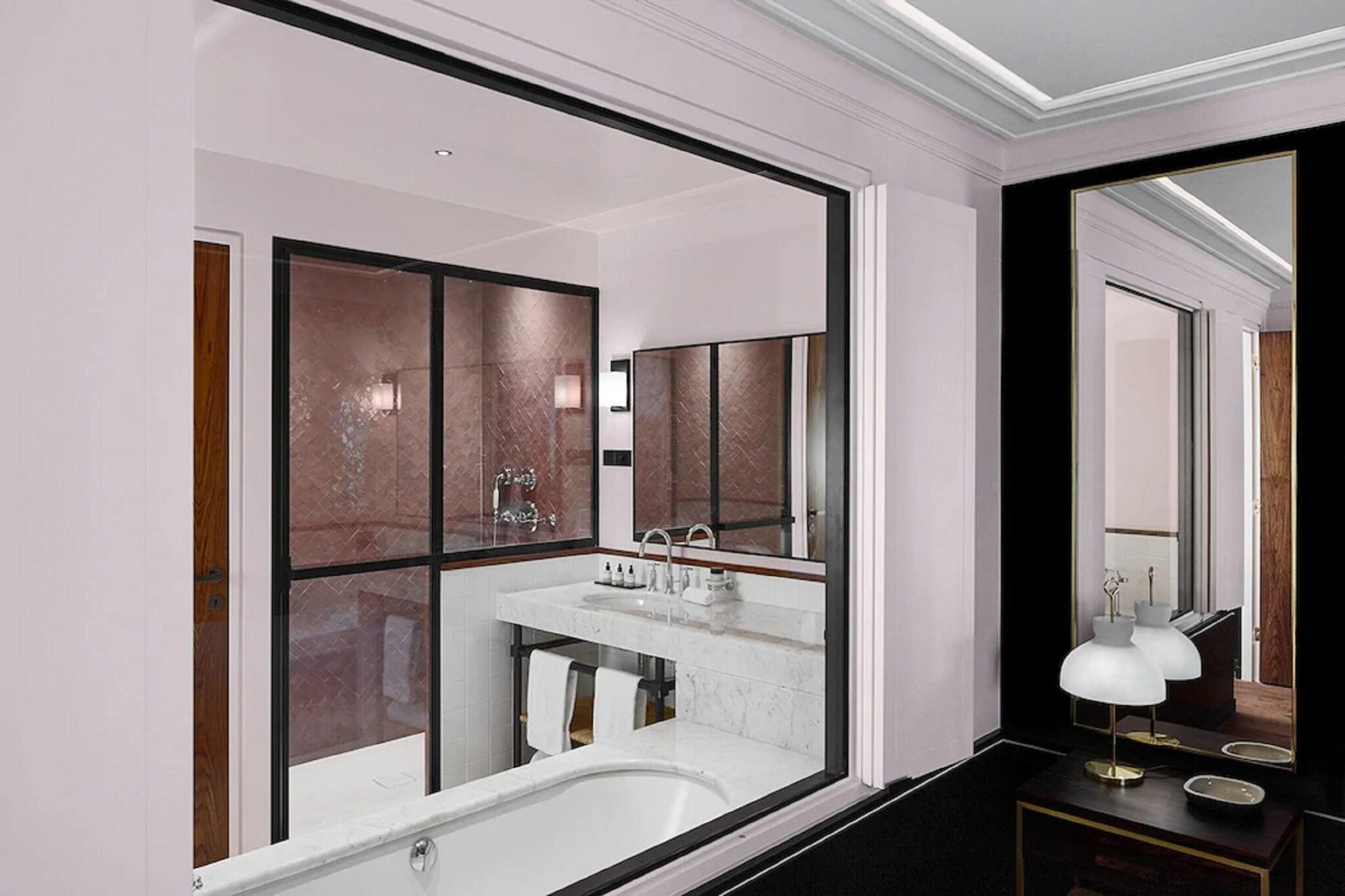 Le Roch Hotel & Spa by null