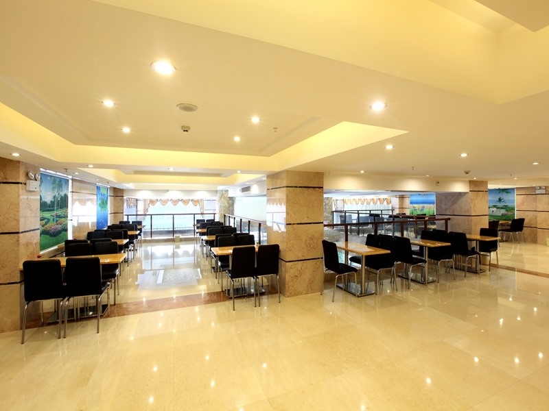 GreenTree Inn YaLongWan YingBin Ave JiYang