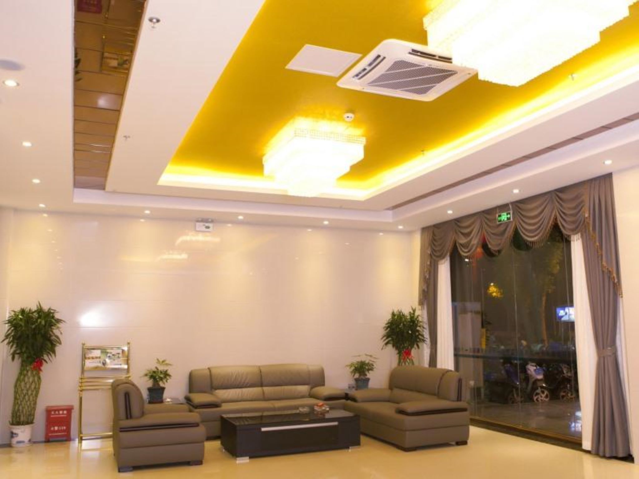 GreenTree Inn HaiKou JinNiu Road Business Hotel