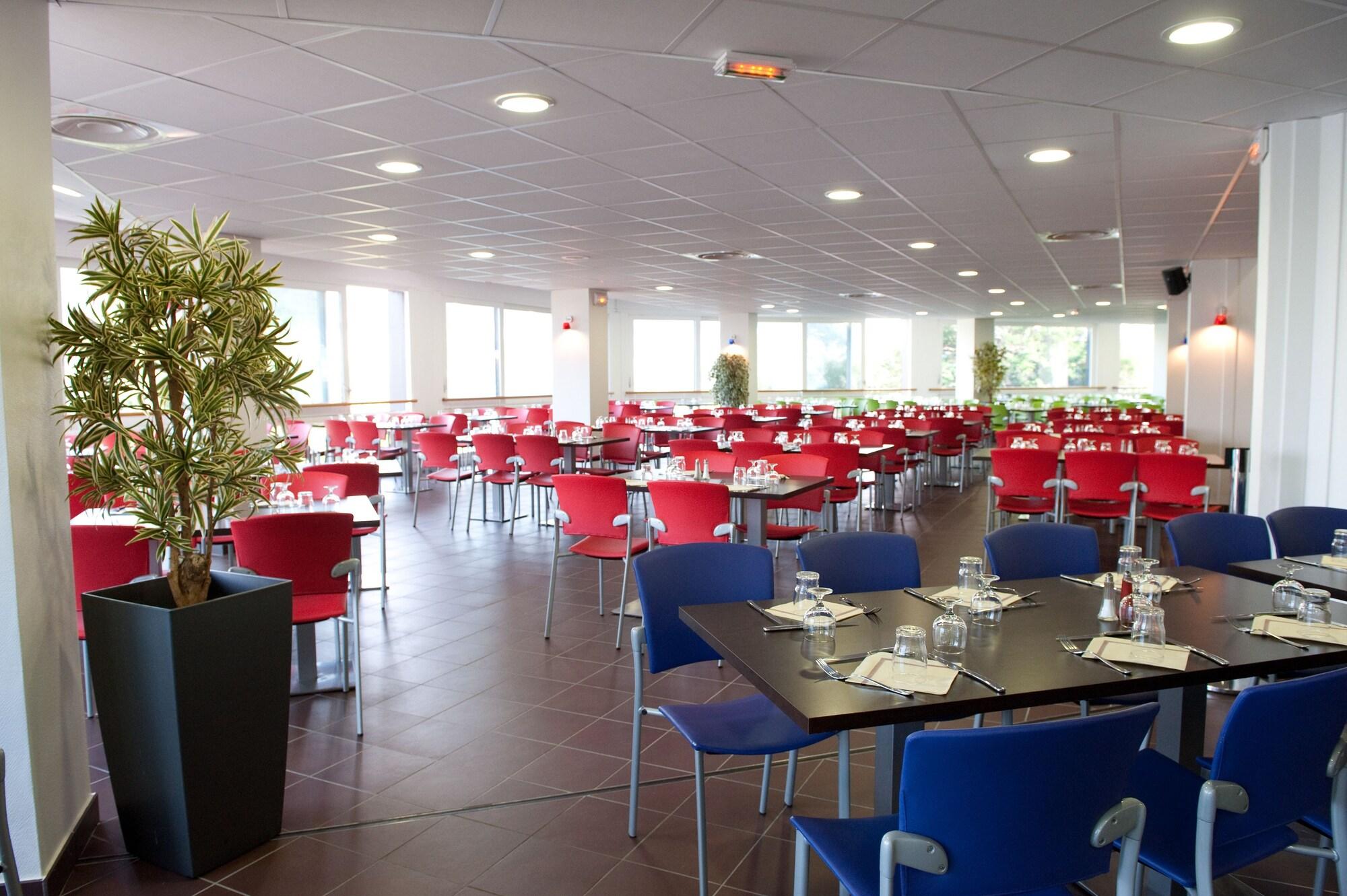 Hotel Club Les Hyvans
