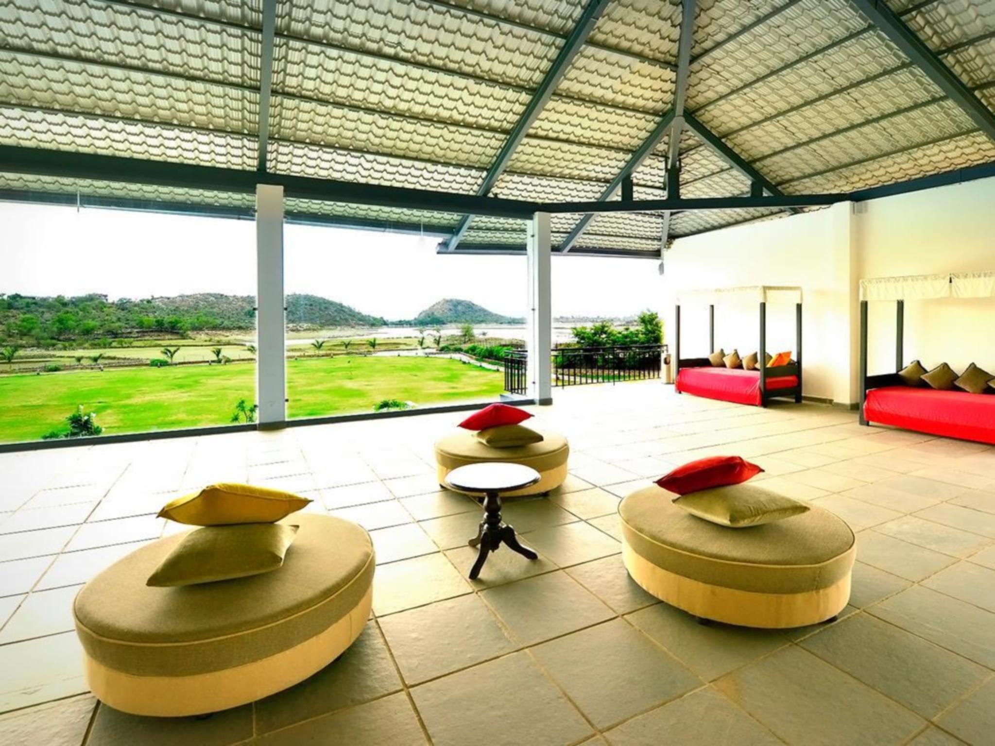 Tat Saraasa Resort & Spa