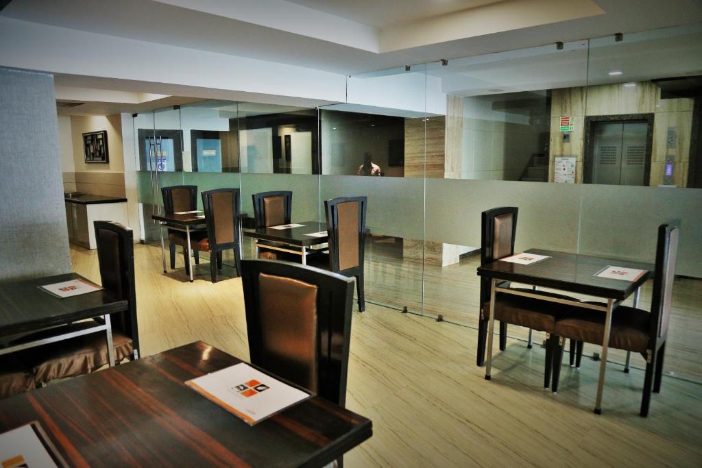 Ginger Ahmedabad Satellite