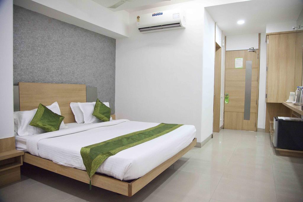 Hotel Admiral Suites