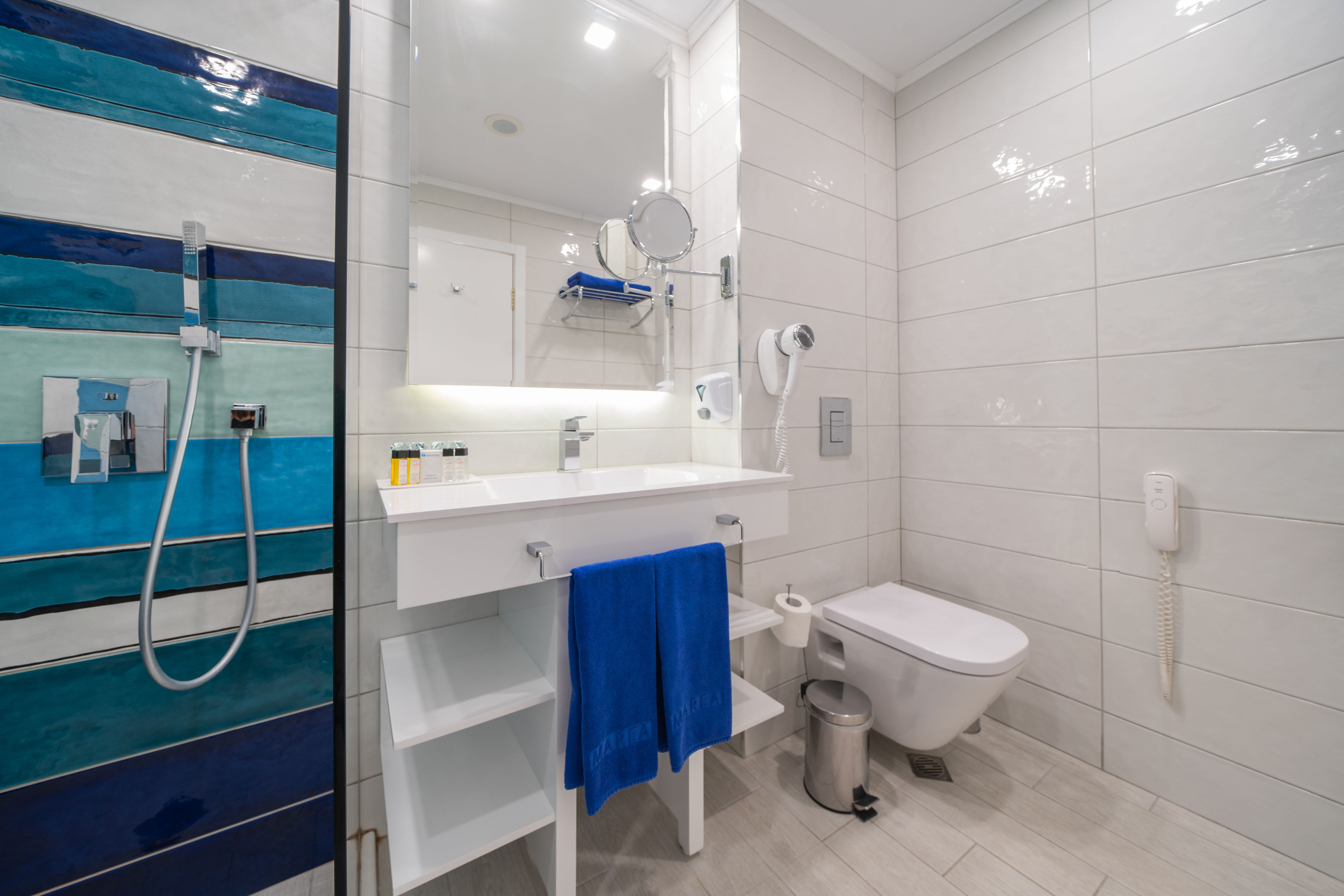 Double room, sea side