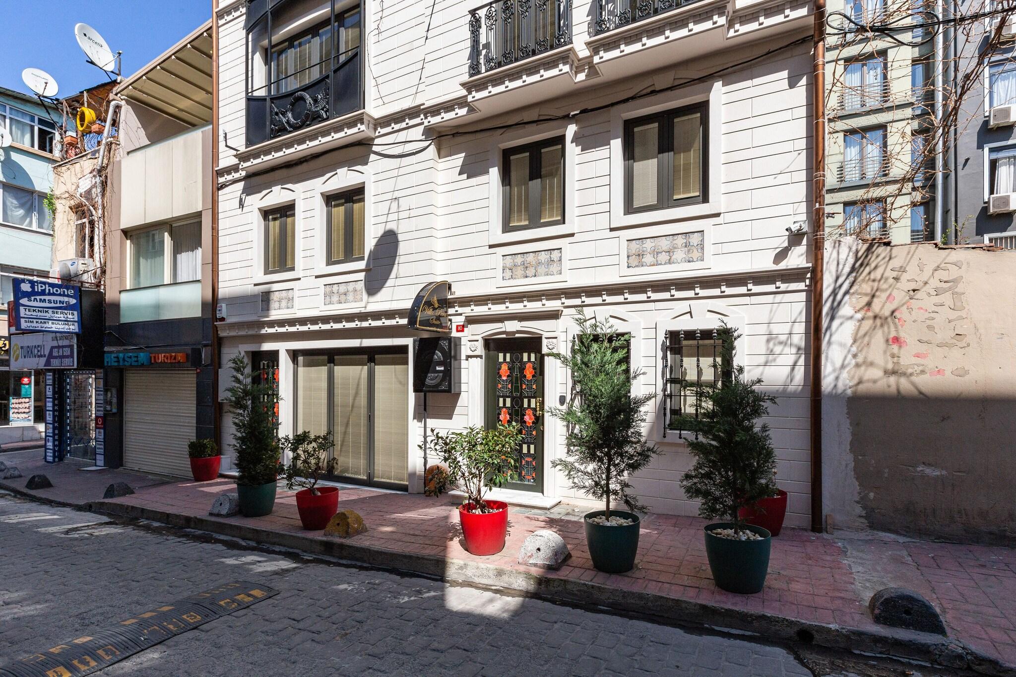 Villa Pera Suite Hotel by null