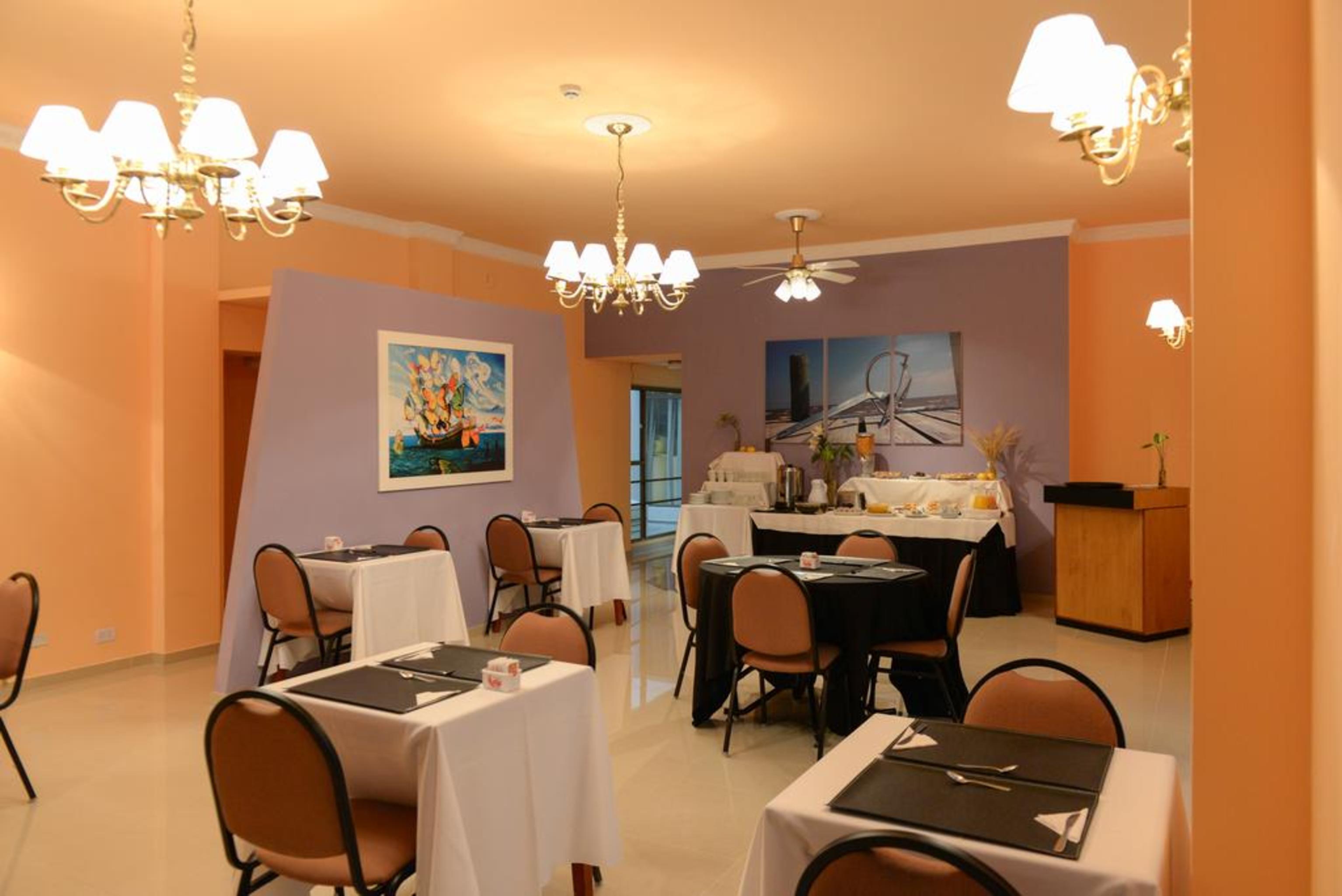 Santiago Hotel
