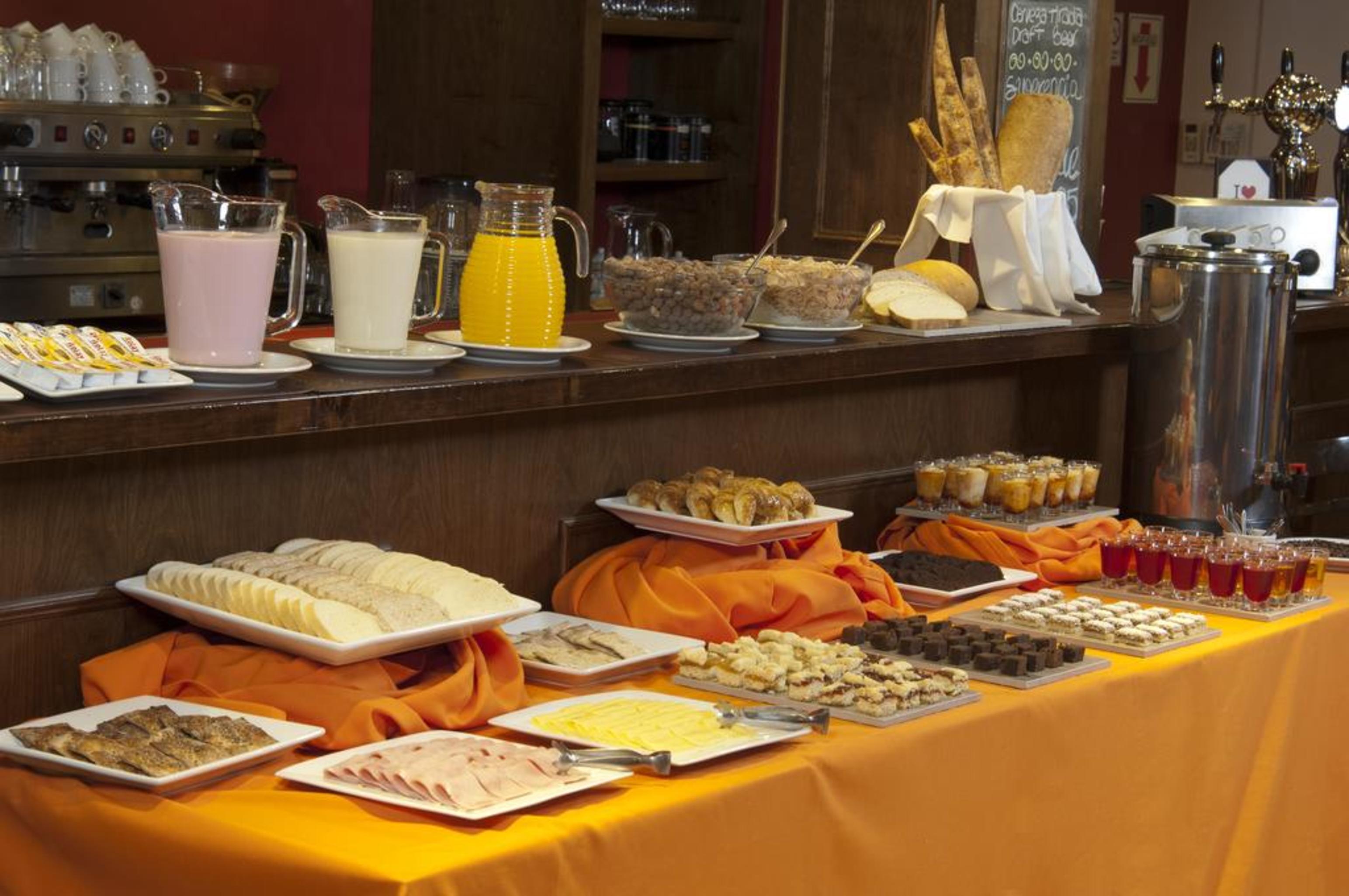 De Los Andes Hotel