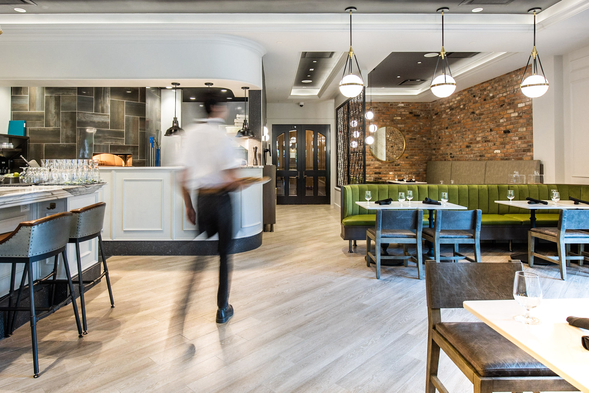 Oak Bay Beach Hotel by null